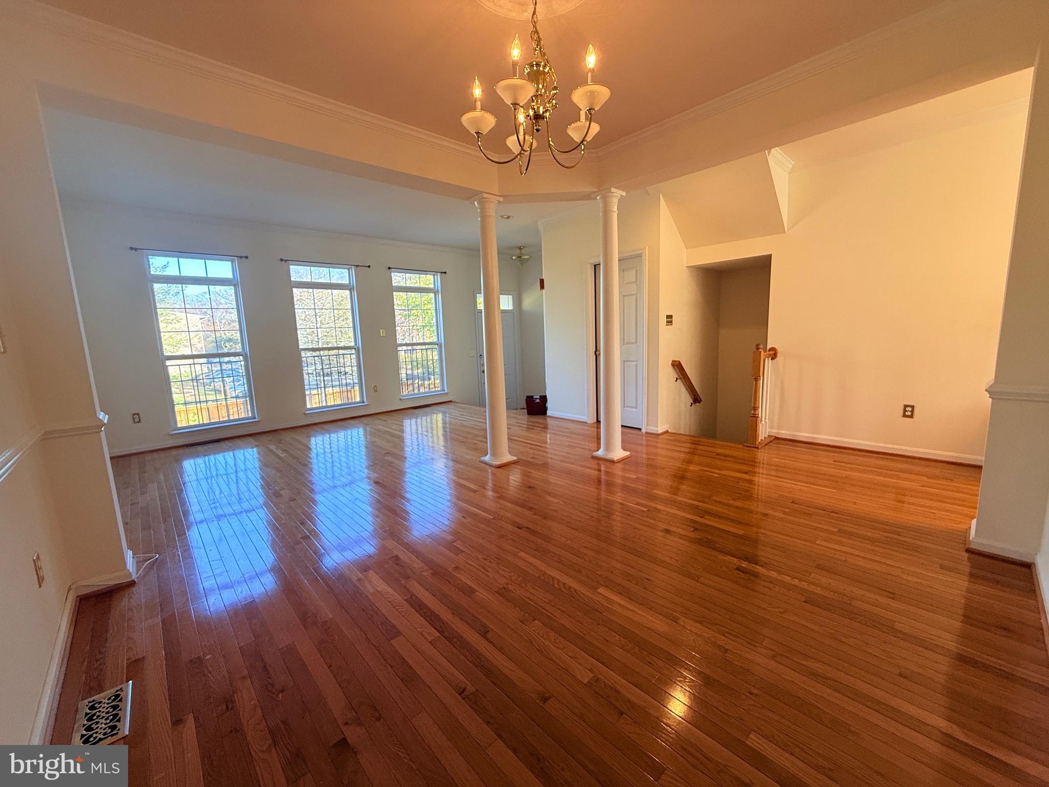 8596 WYNGATE MANOR COURT