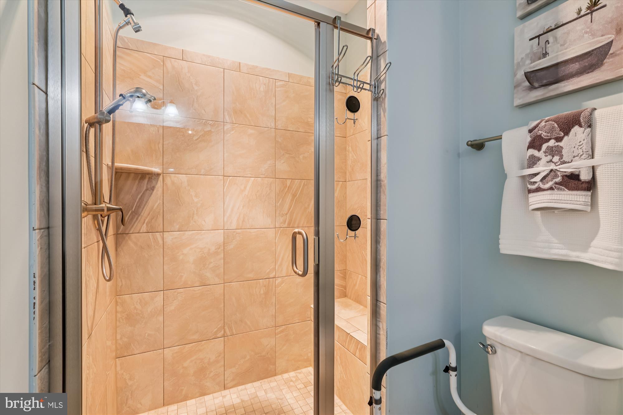 TWO RIVERS - Residential