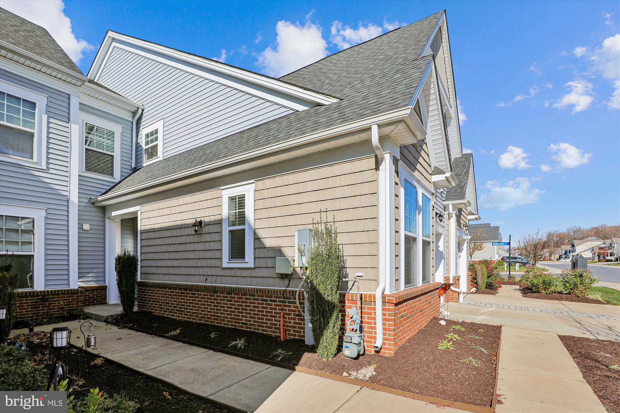 TWO RIVERS - Residential