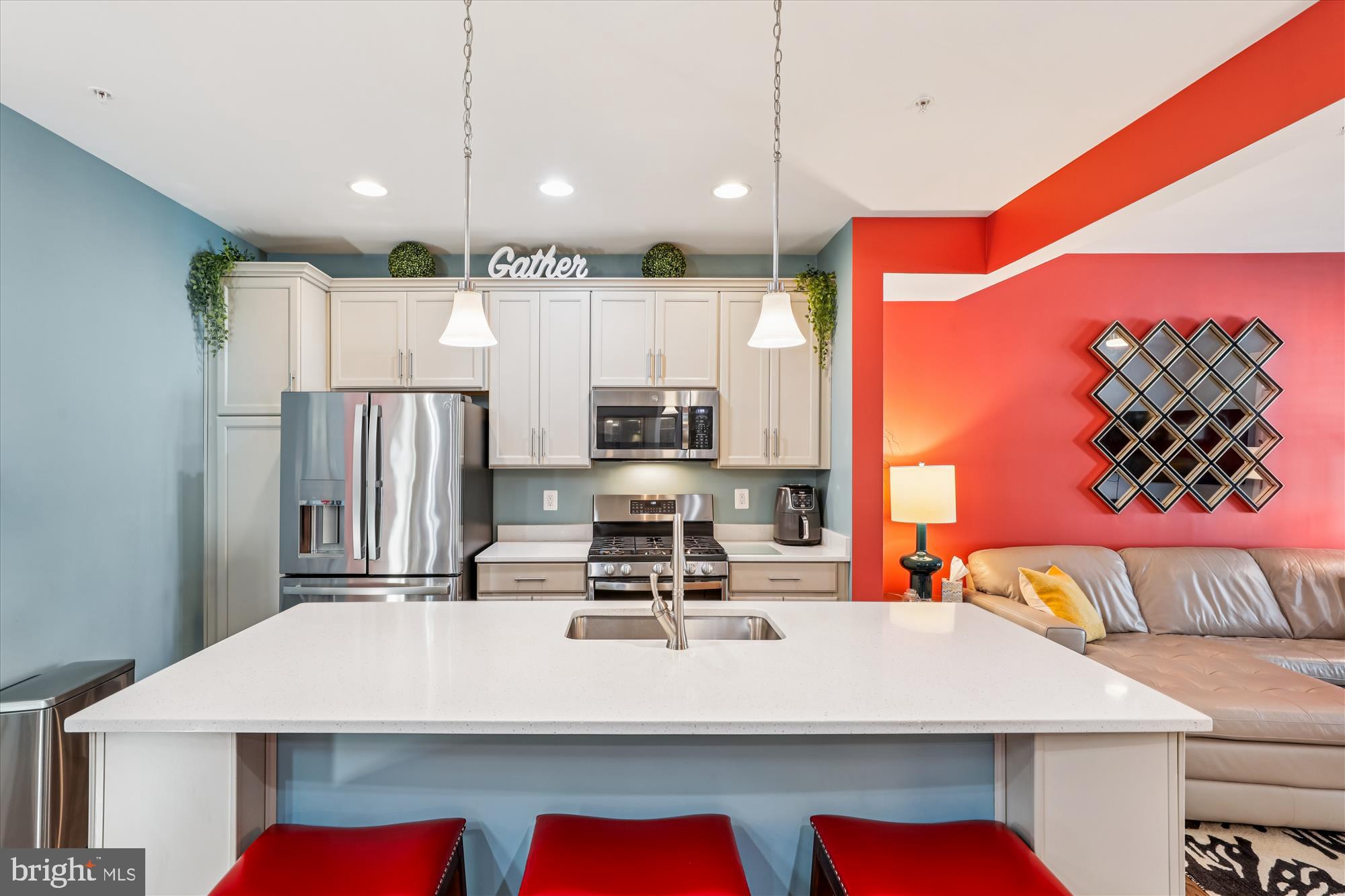 TWO RIVERS - Residential