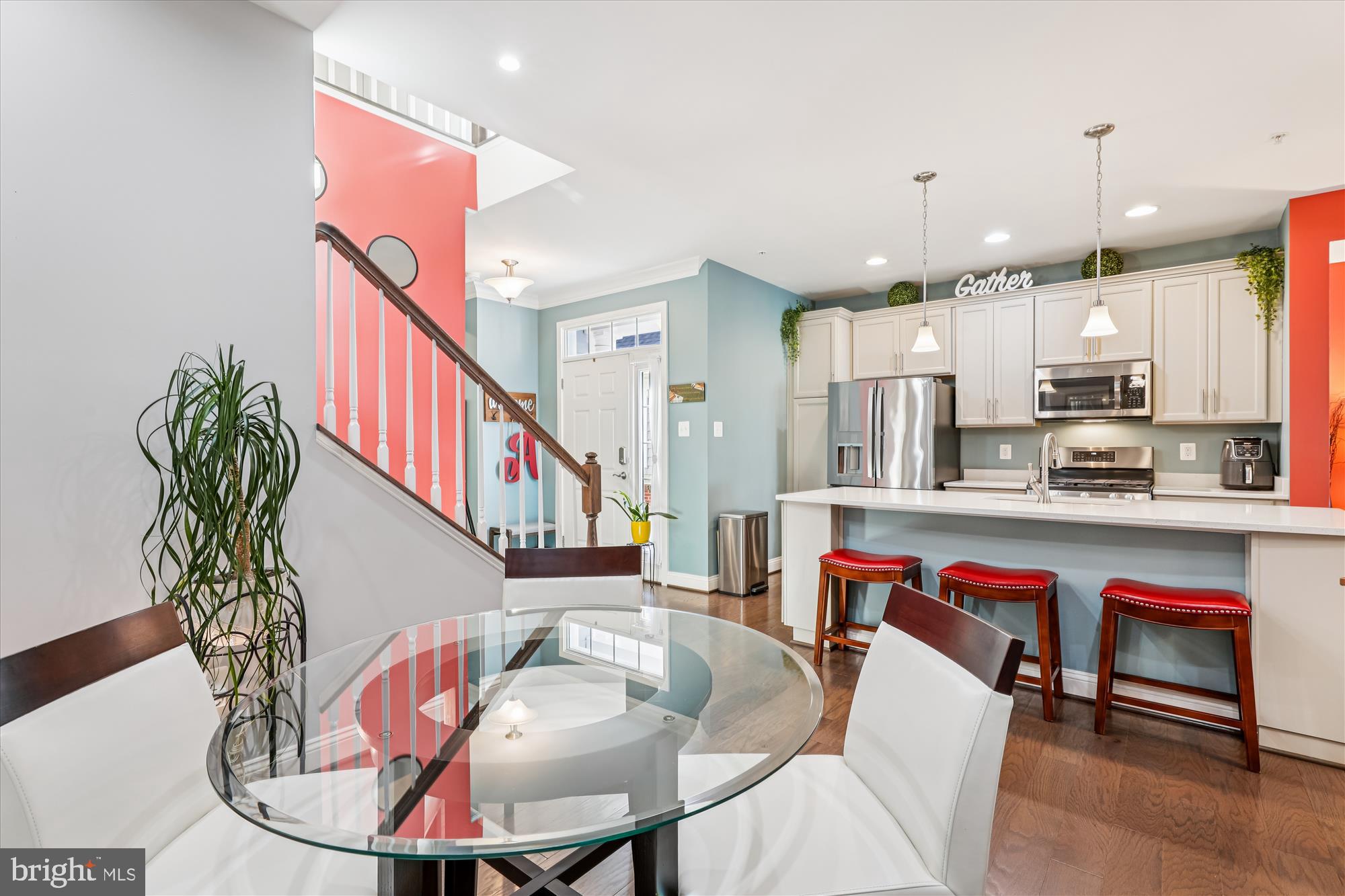 TWO RIVERS - Residential