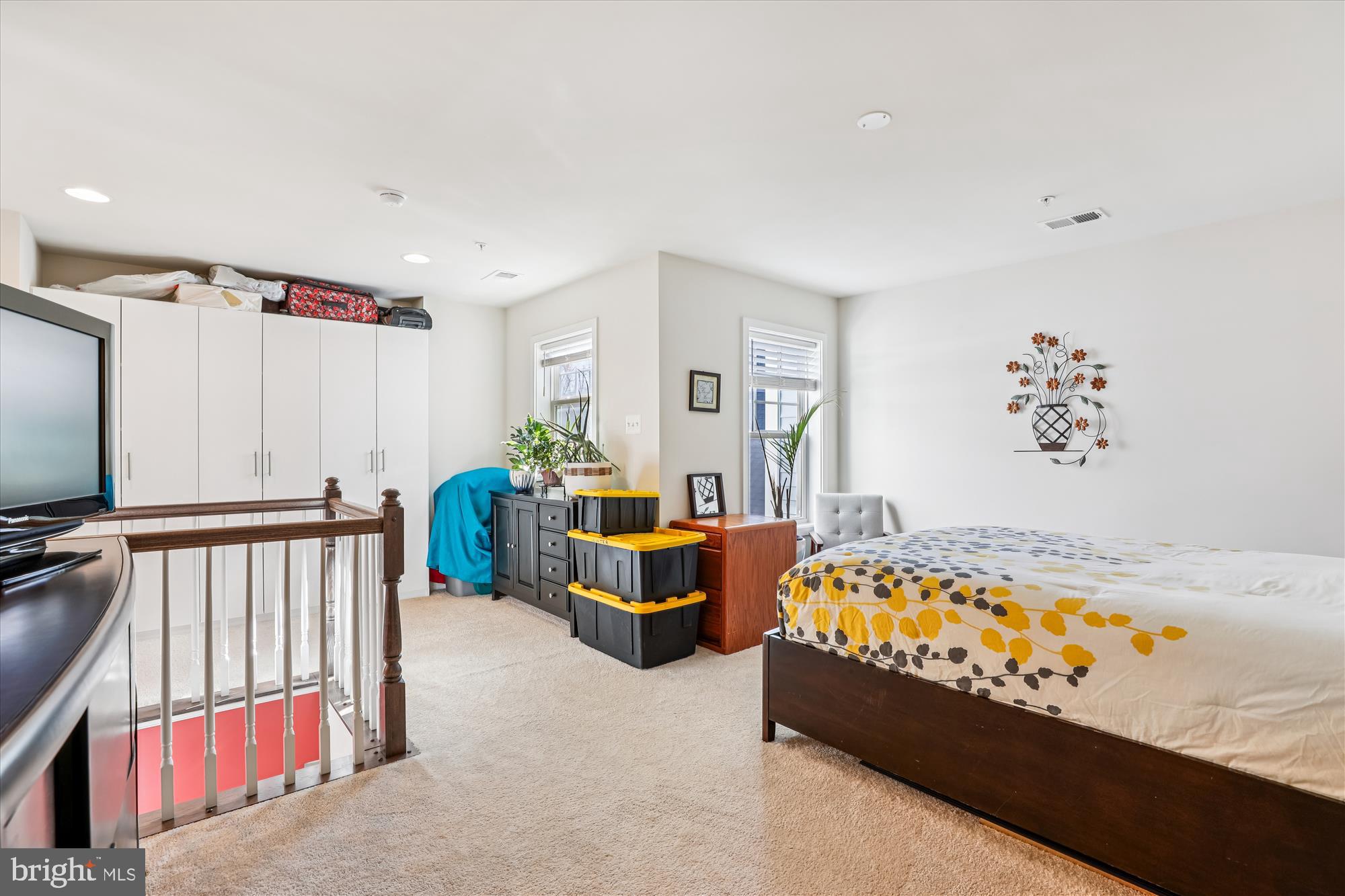 TWO RIVERS - Residential