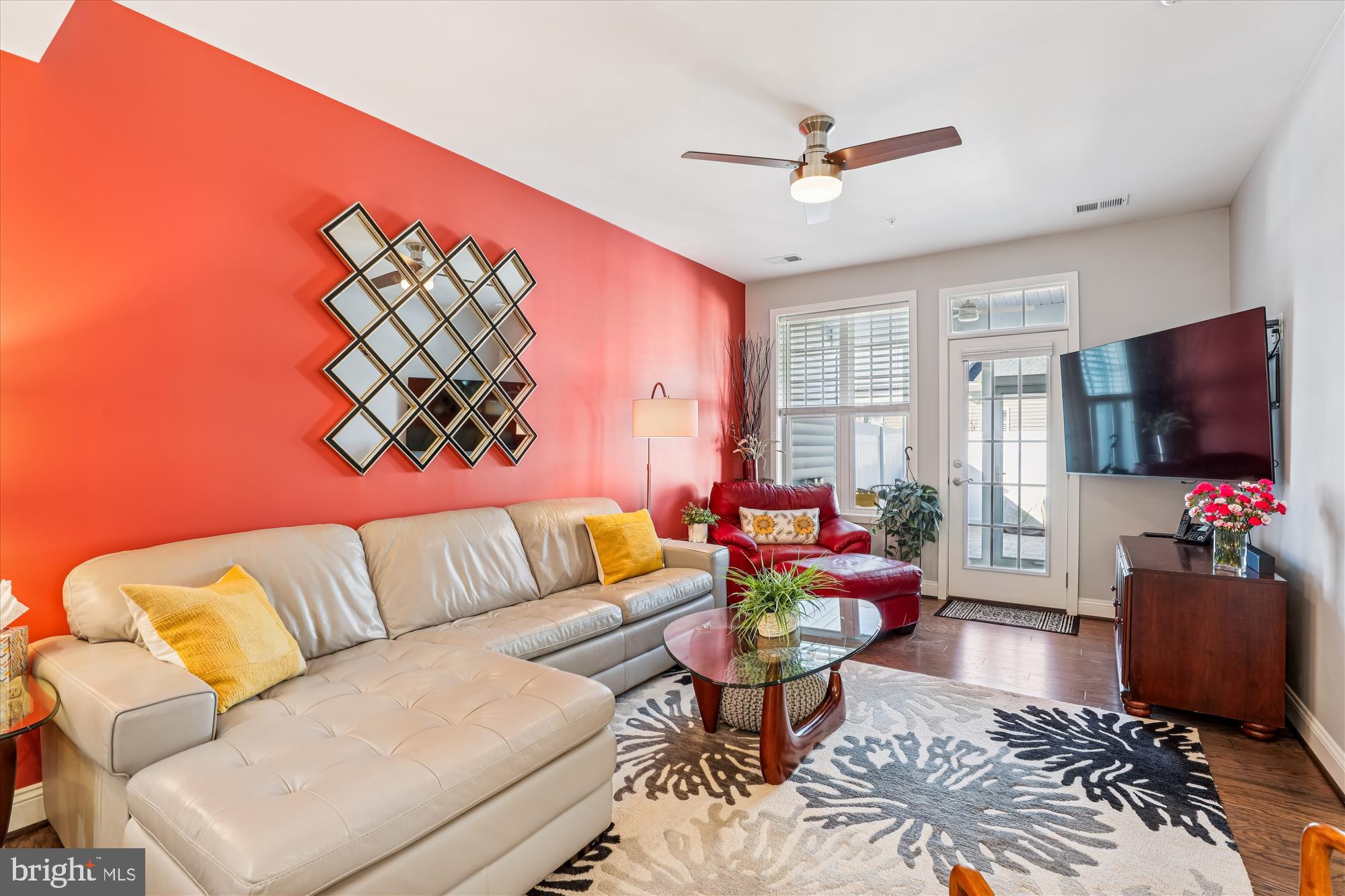 TWO RIVERS - Residential