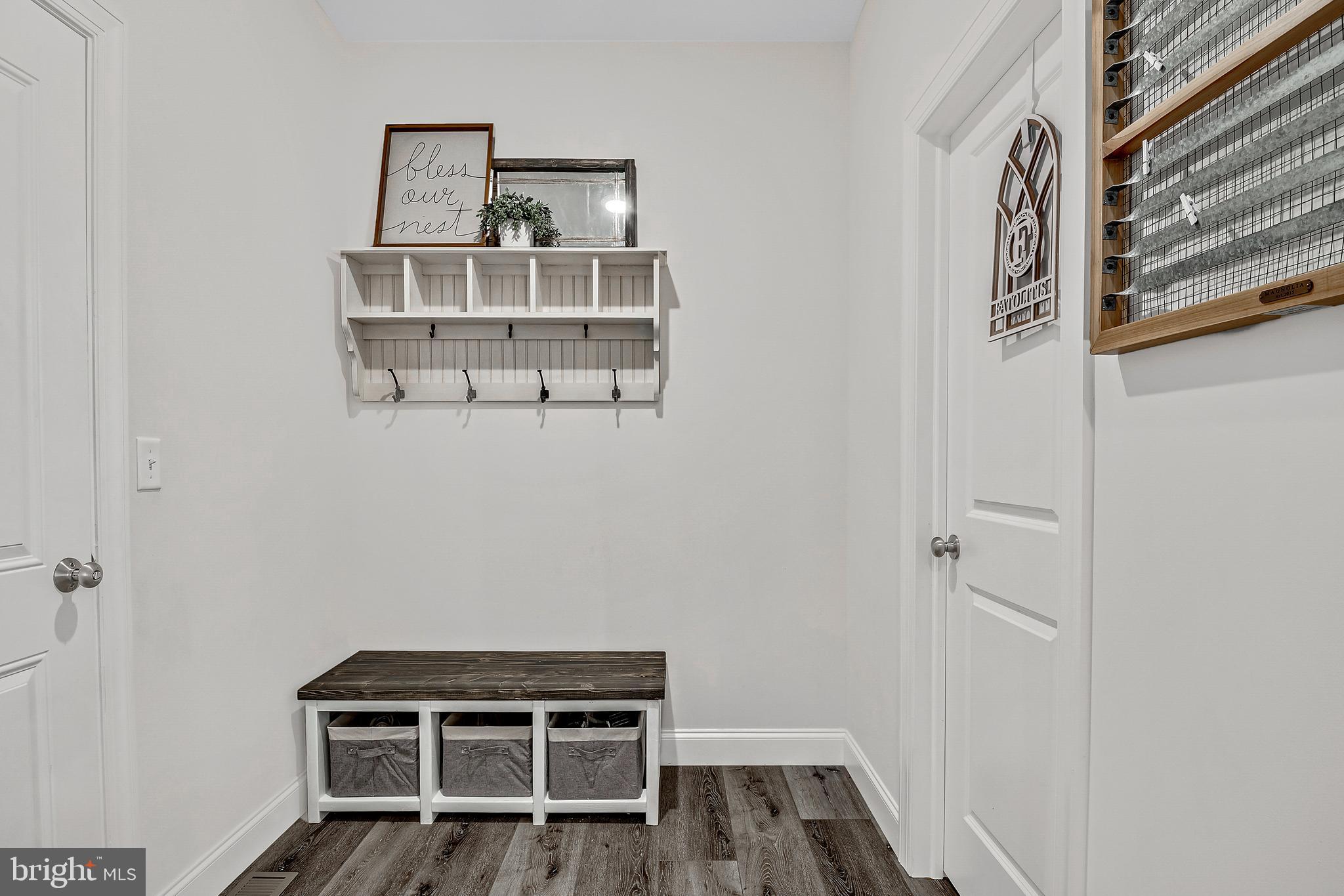 LOGAN MEADOWS - Residential