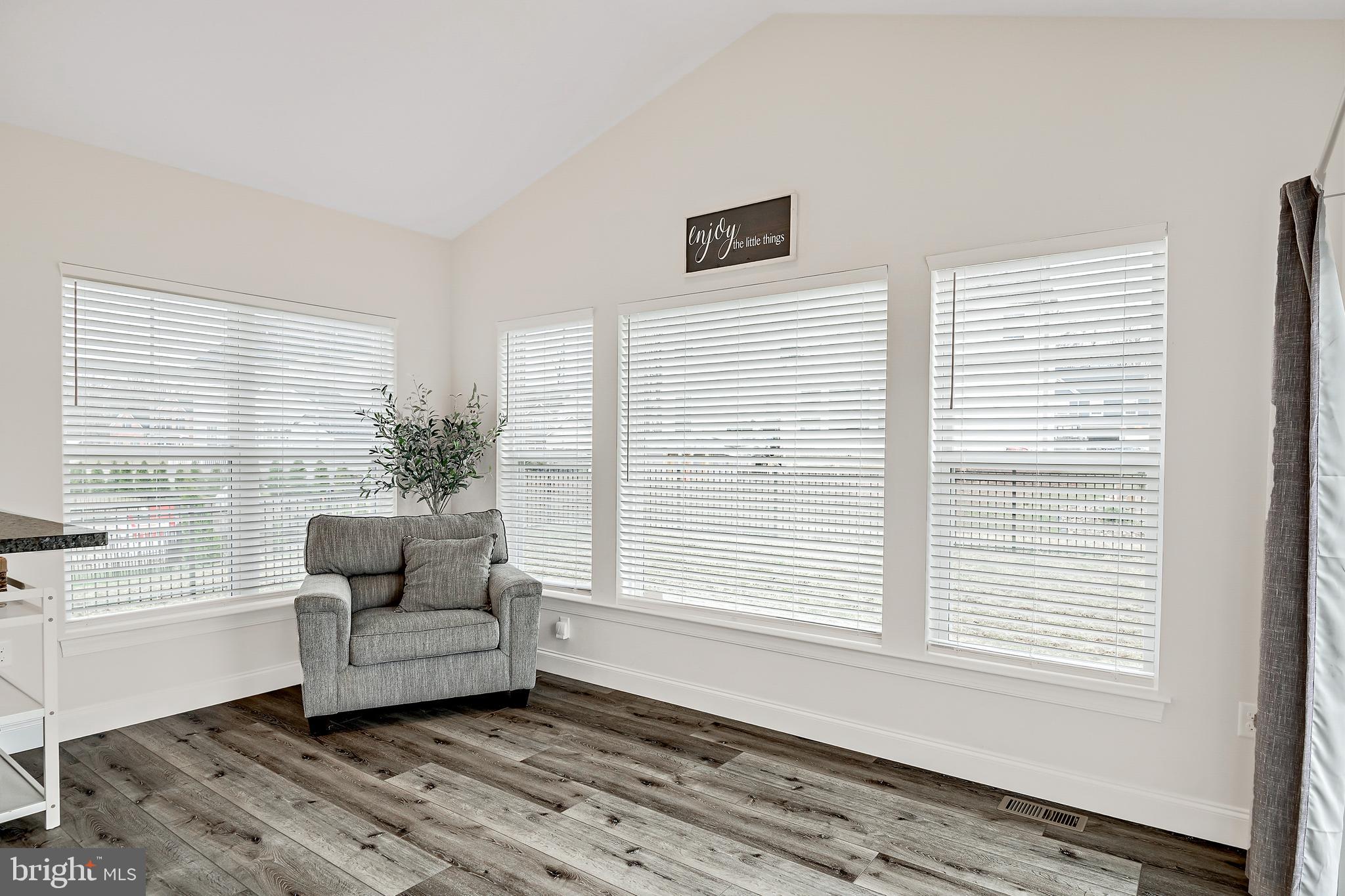 LOGAN MEADOWS - Residential