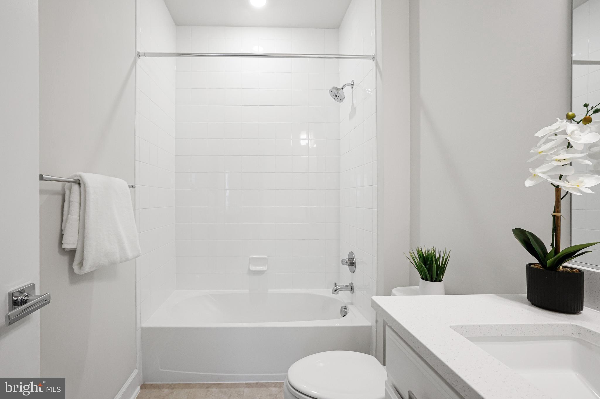 CEDAR CREEK - Residential