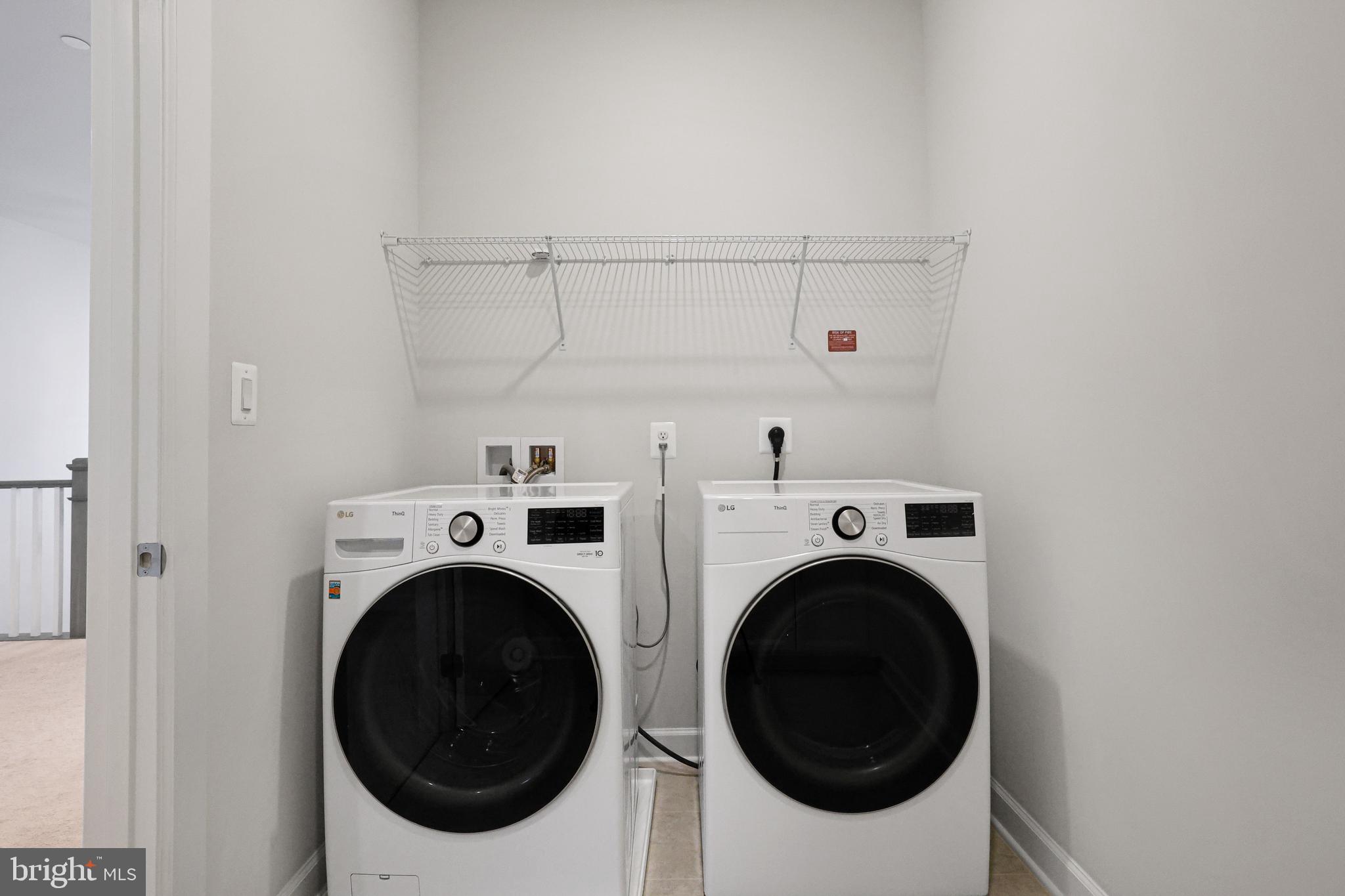 CEDAR CREEK - Residential