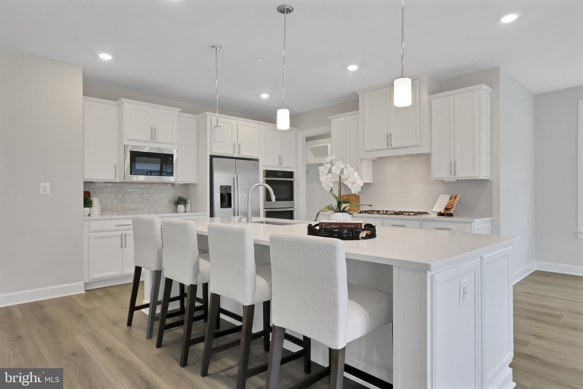 CEDAR CREEK - Residential