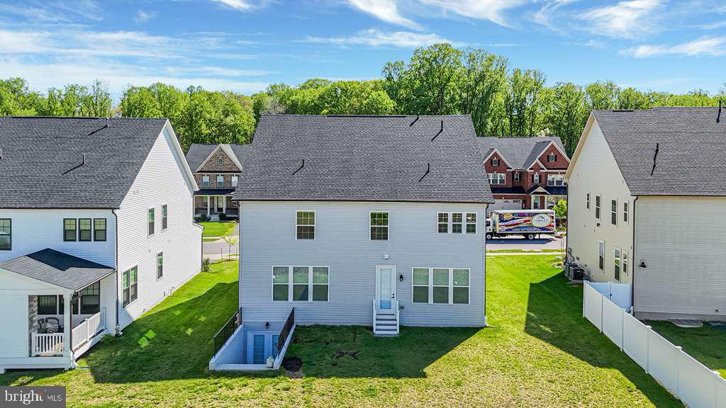 CEDAR CREEK - Residential