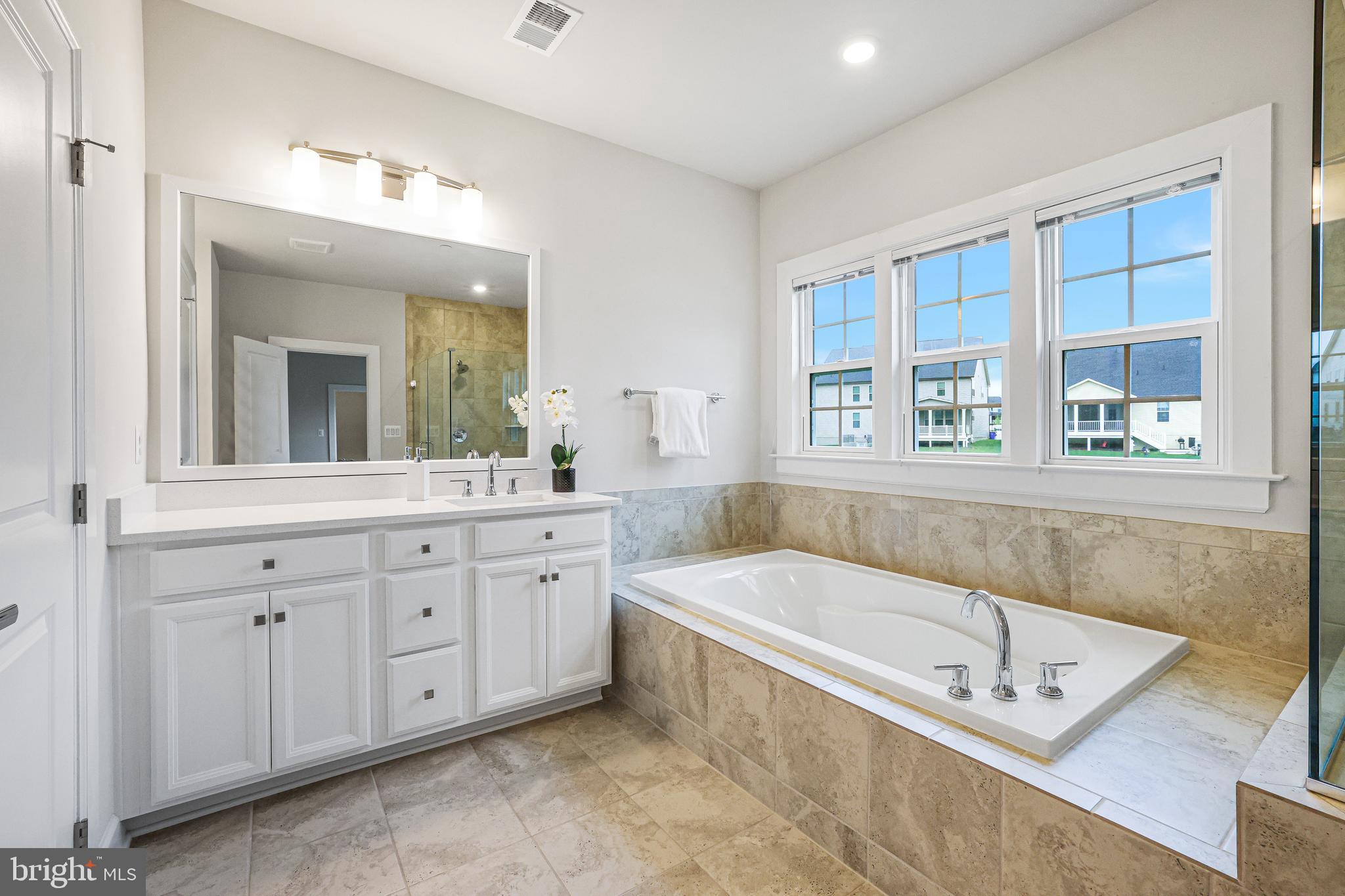 CEDAR CREEK - Residential