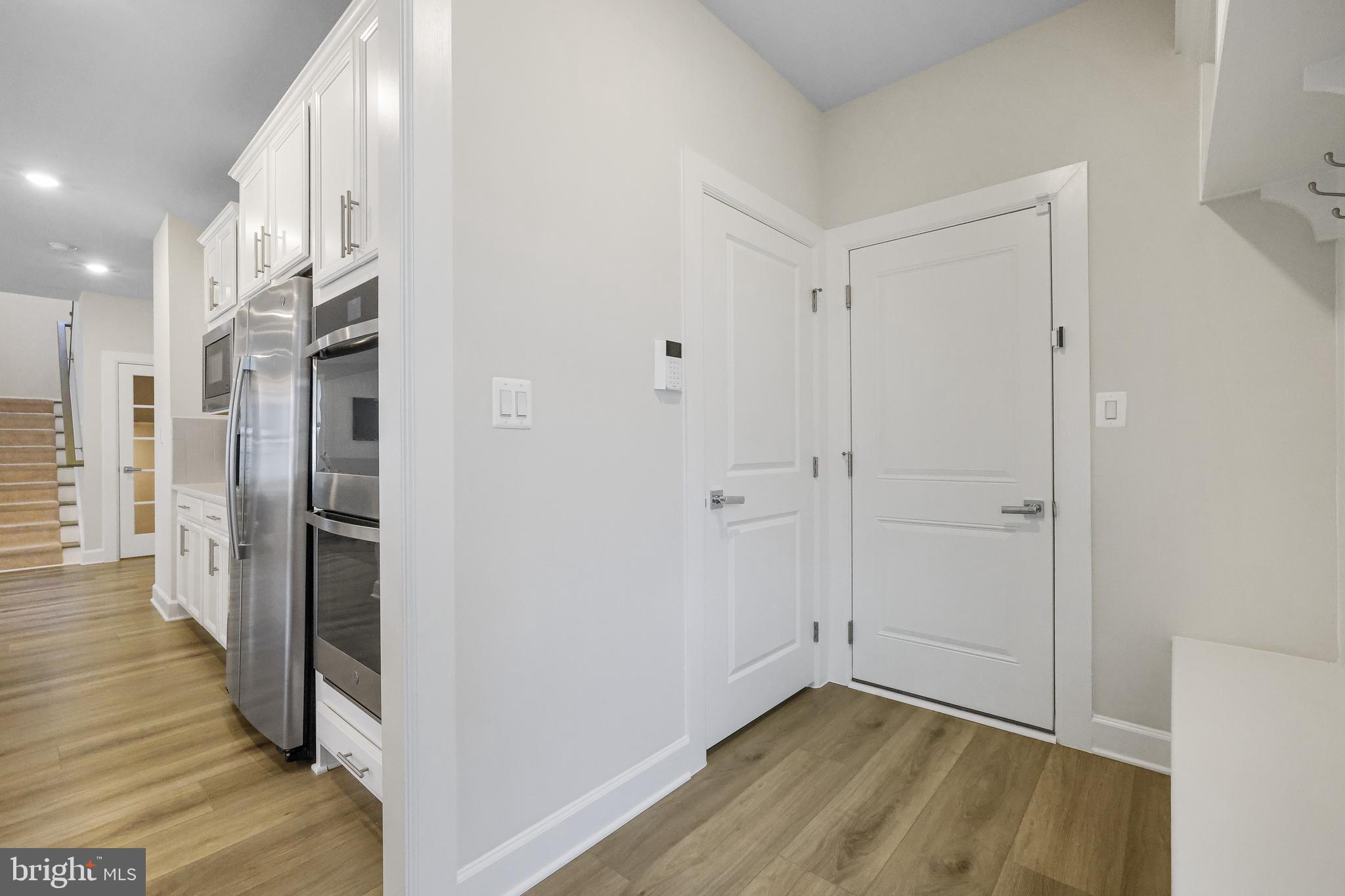 CEDAR CREEK - Residential