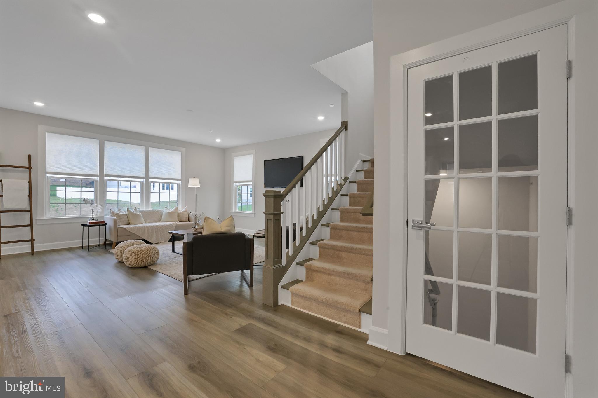 CEDAR CREEK - Residential