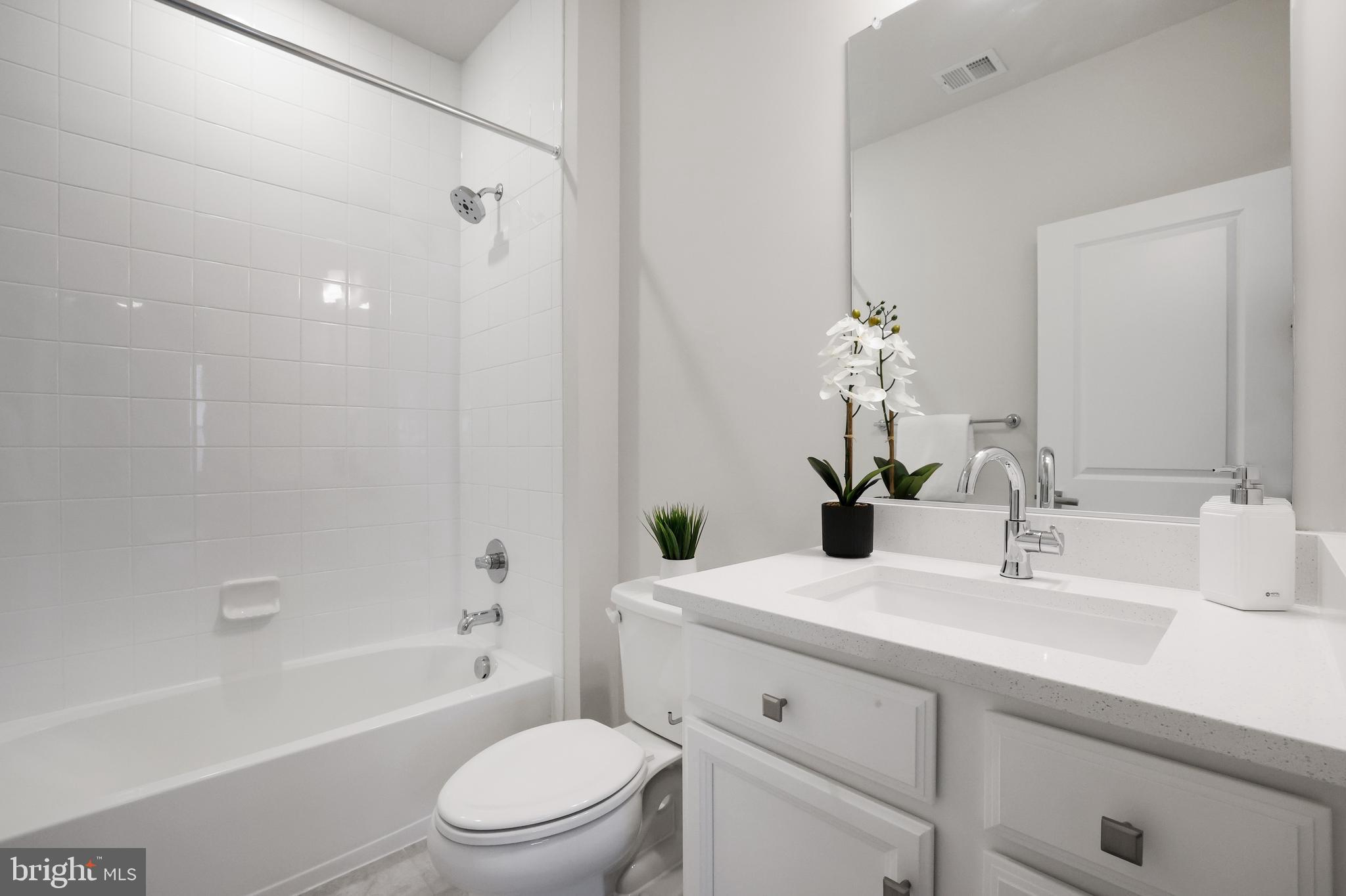 CEDAR CREEK - Residential