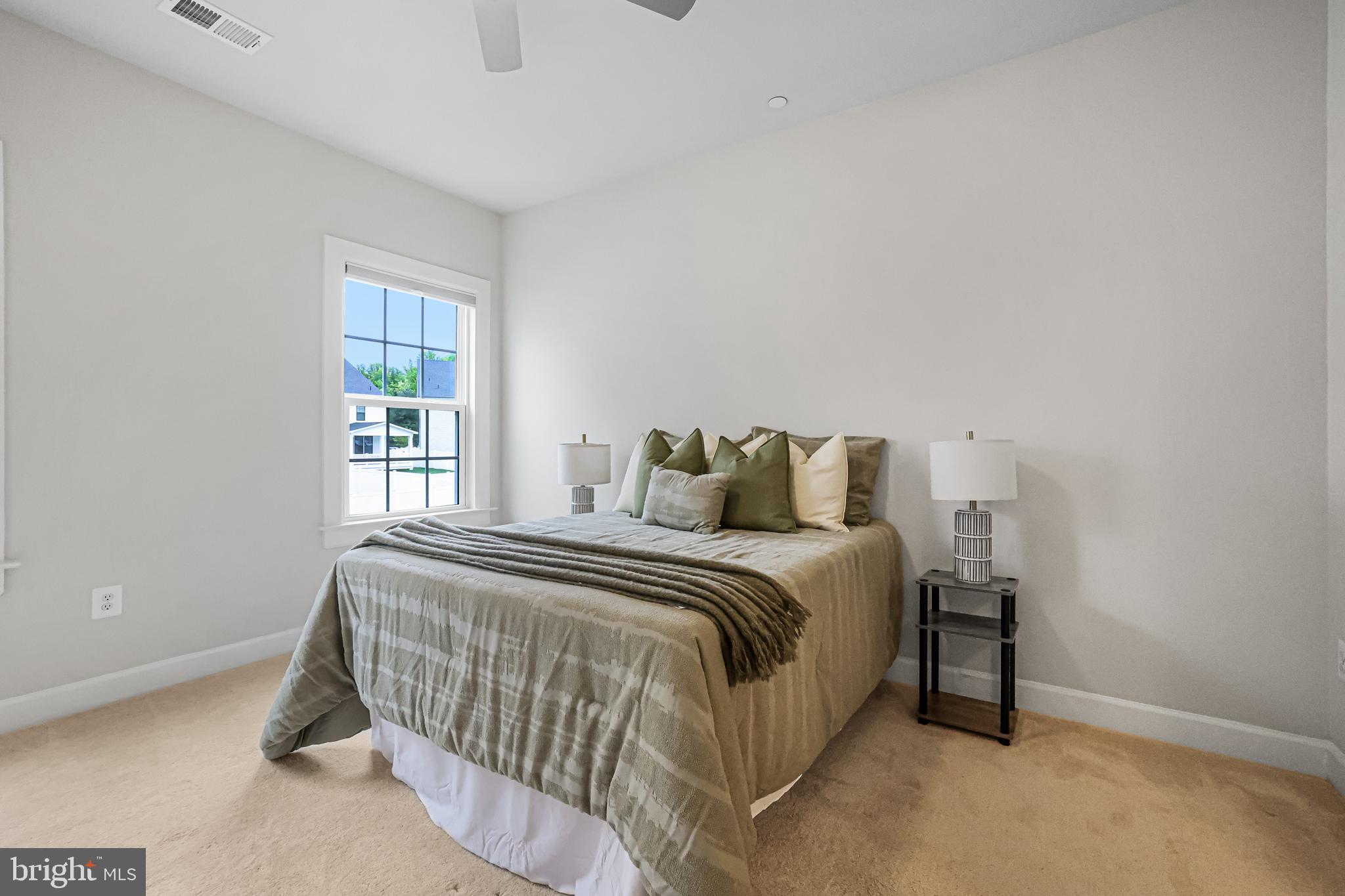 CEDAR CREEK - Residential