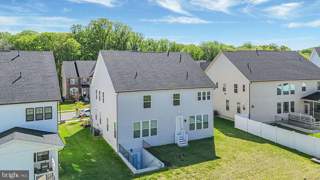 CEDAR CREEK - Residential