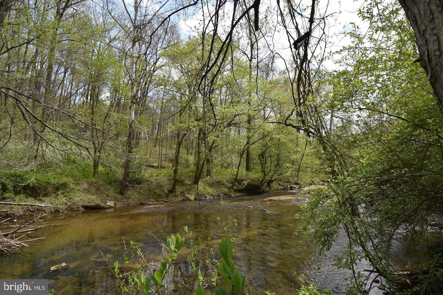 CEDAR CREEK - Residential
