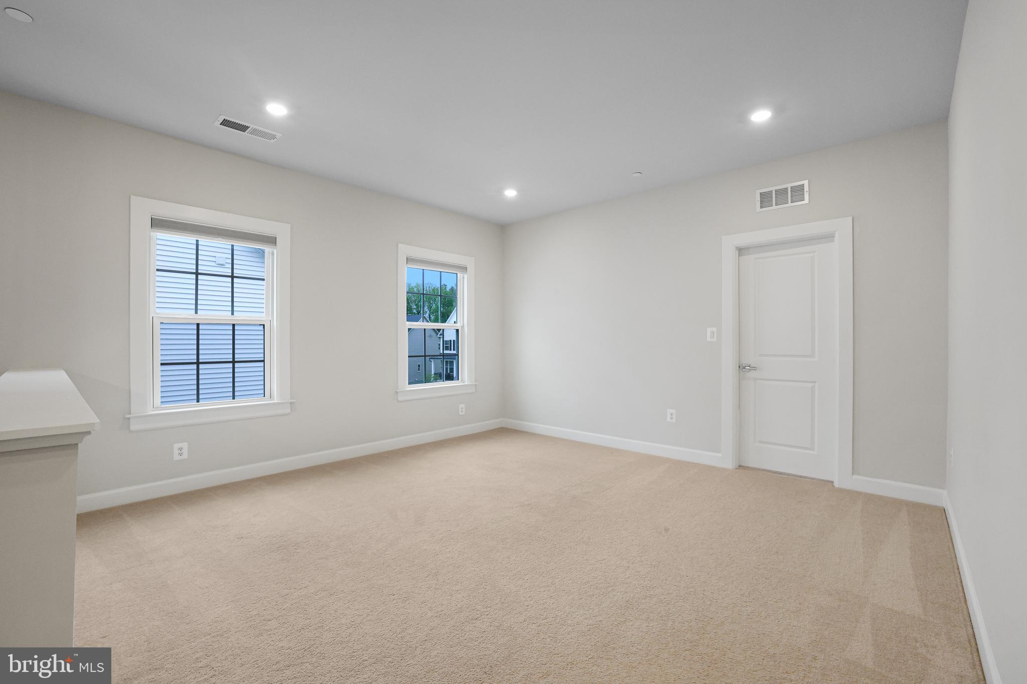CEDAR CREEK - Residential