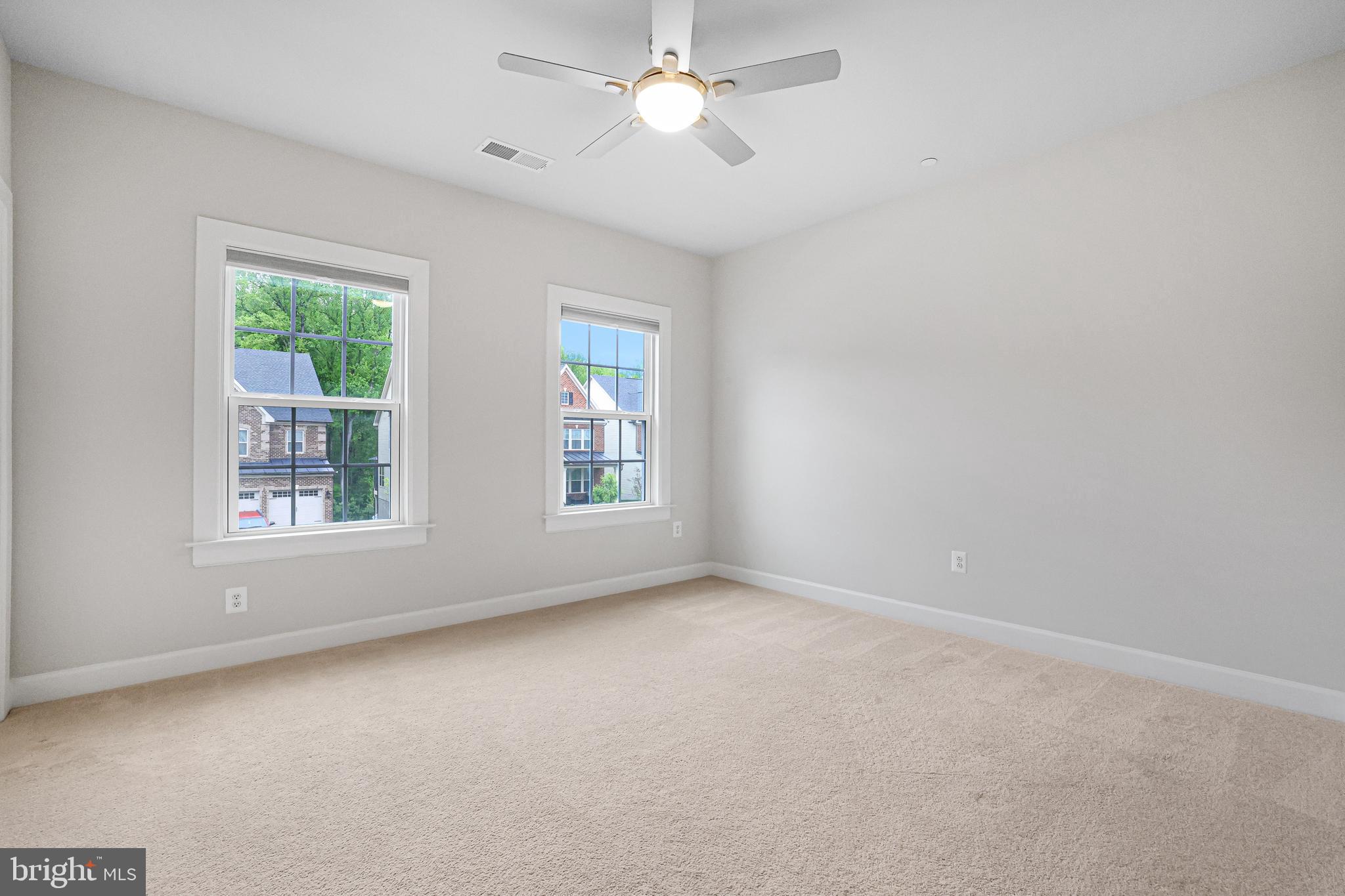 CEDAR CREEK - Residential