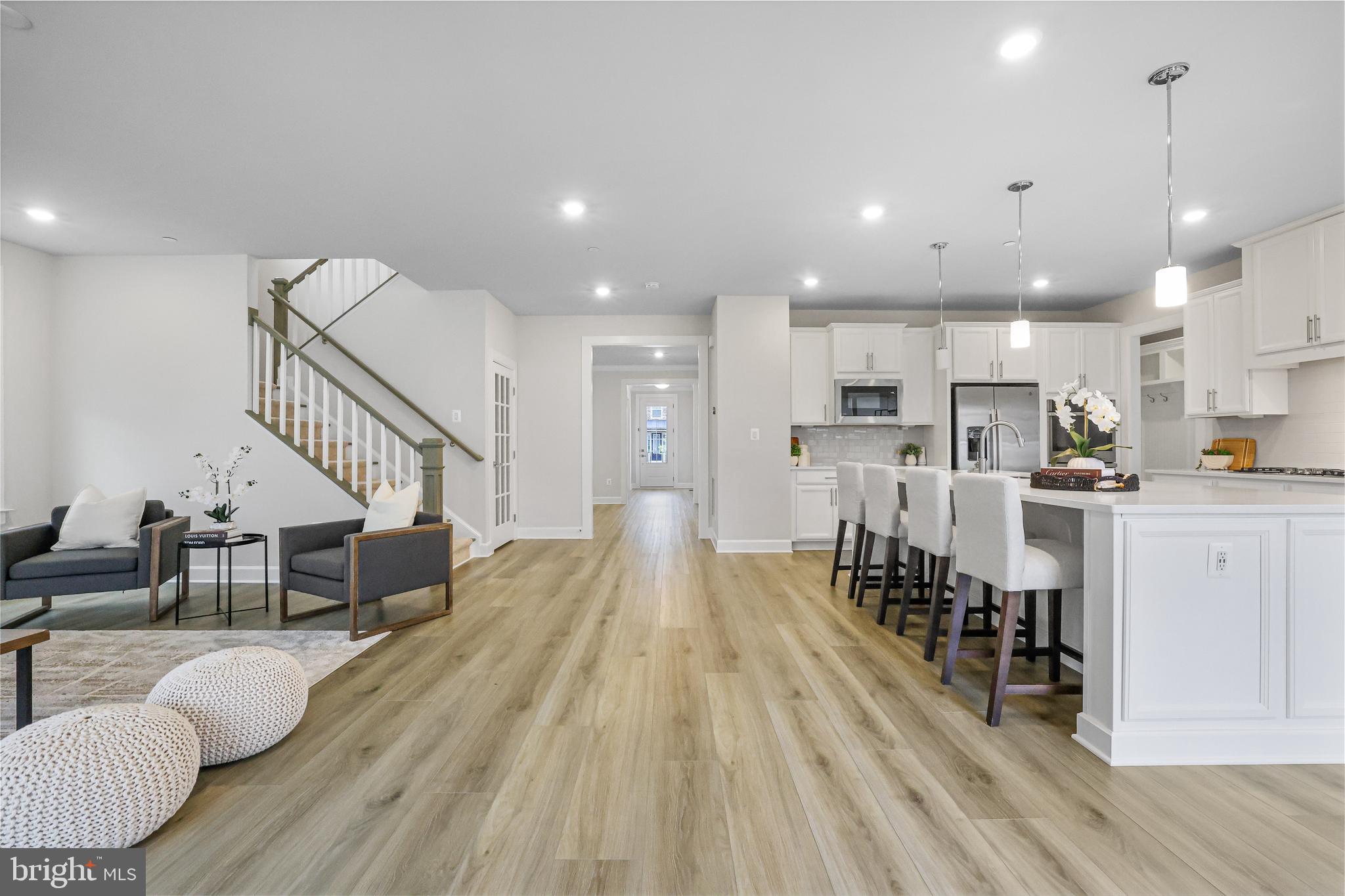 CEDAR CREEK - Residential