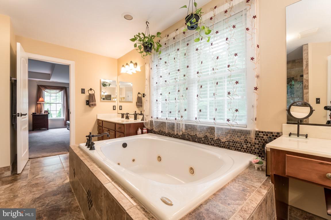 AUGUSTINE NORTH - Residential