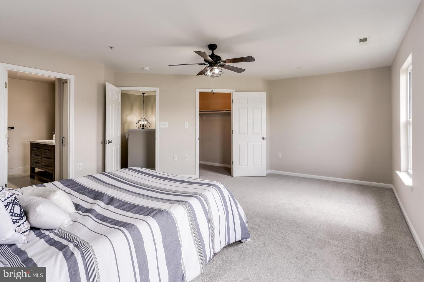 SEVEN OAKS - Residential Lease