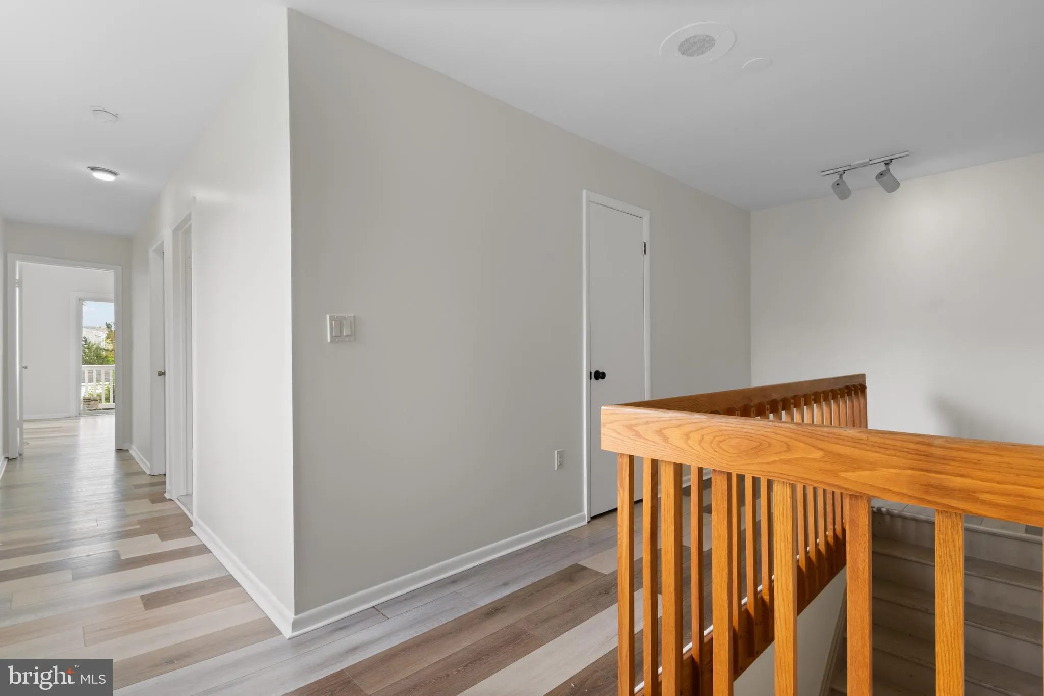 Long Branch, New Jersey 07740, United States, 2 Bedrooms Bedrooms, ,3 BathroomsBathrooms,Residential,Coming Soon,212270