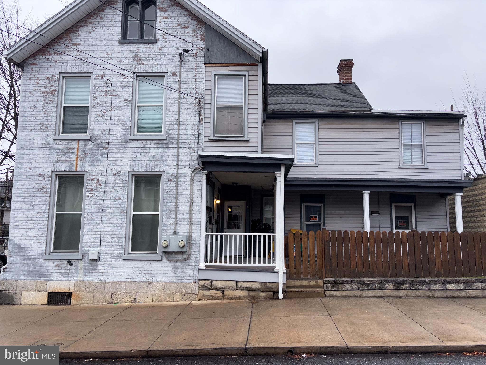DOWNTOWN CHAMBERSBURG - Residential Lease