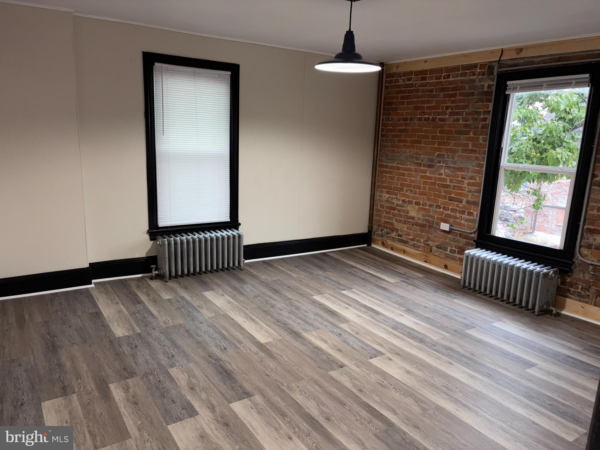 DOWNTOWN CHAMBERSBURG - Residential Lease