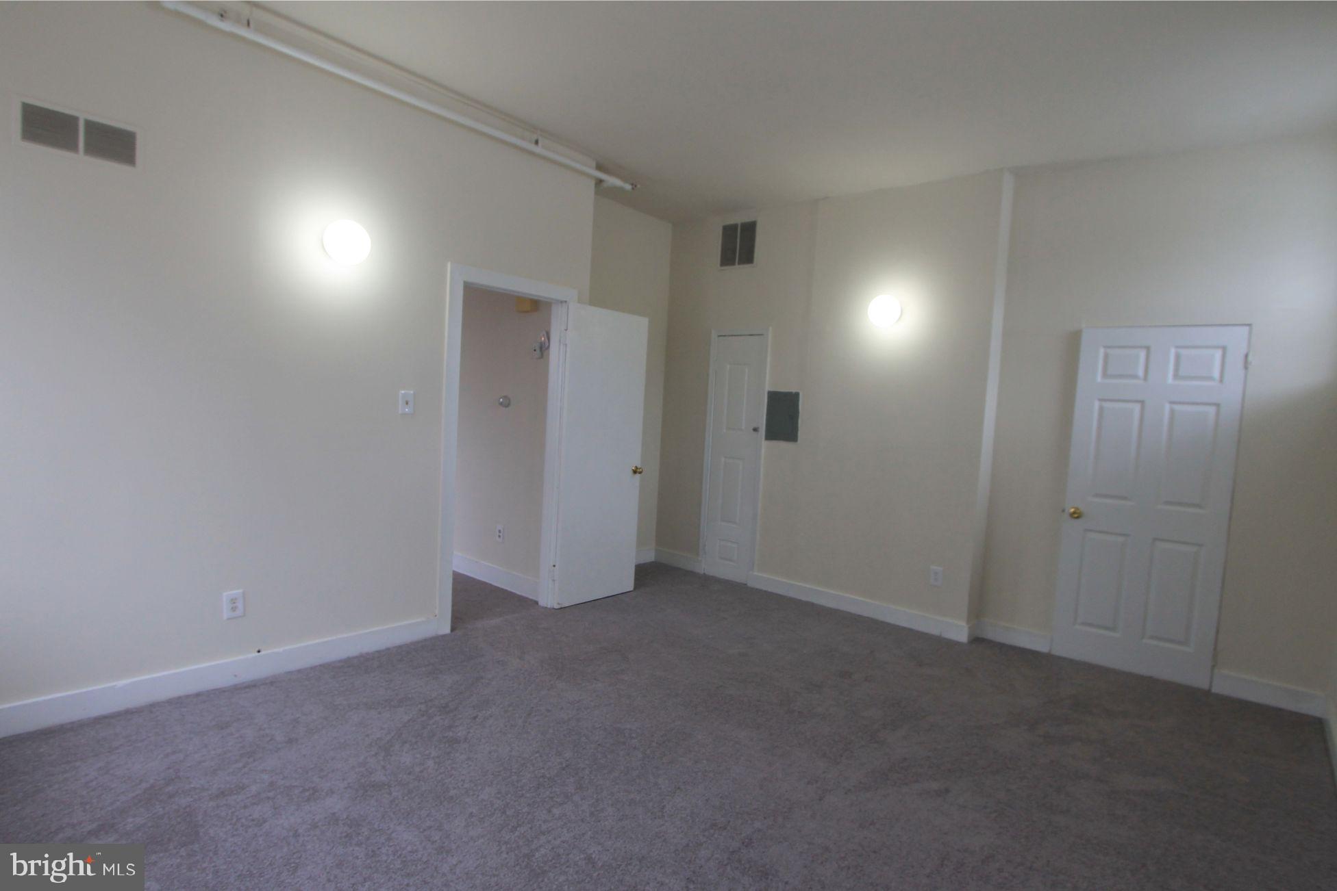 GERMANTOWN (EAST) - Residential Lease