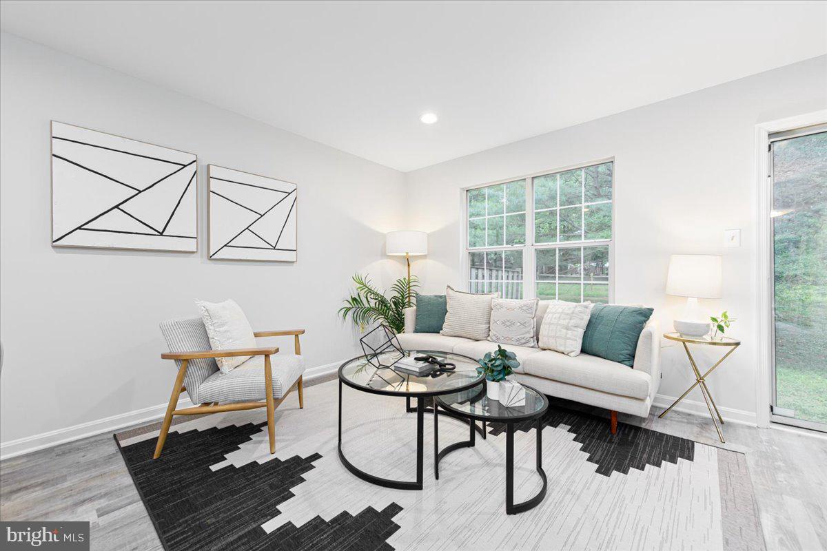 OAK GROVE - Residential