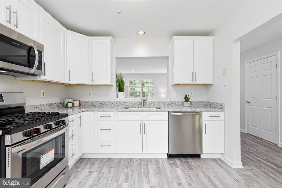 OAK GROVE - Residential