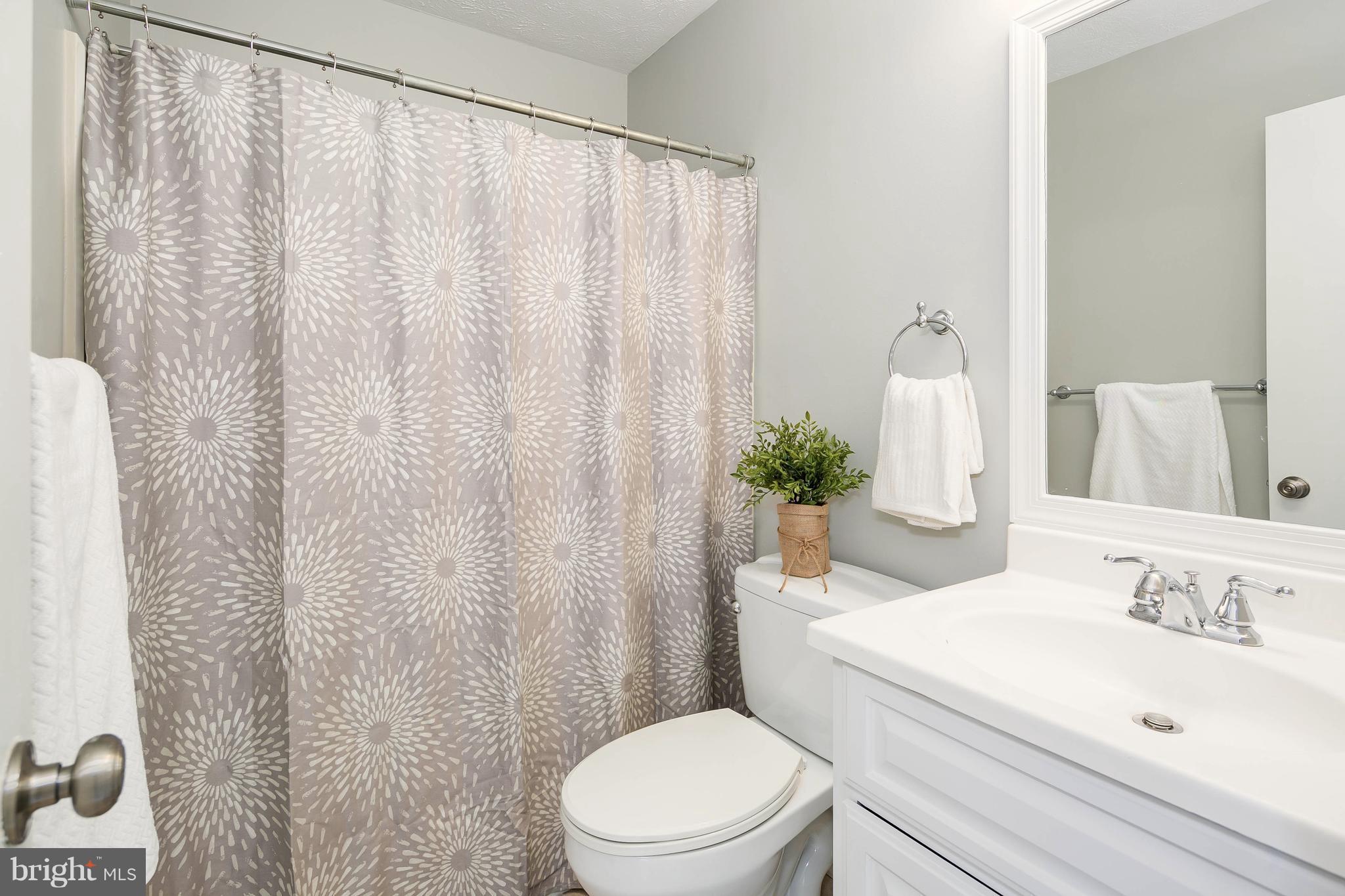 SINGLETONS GROVE - Residential