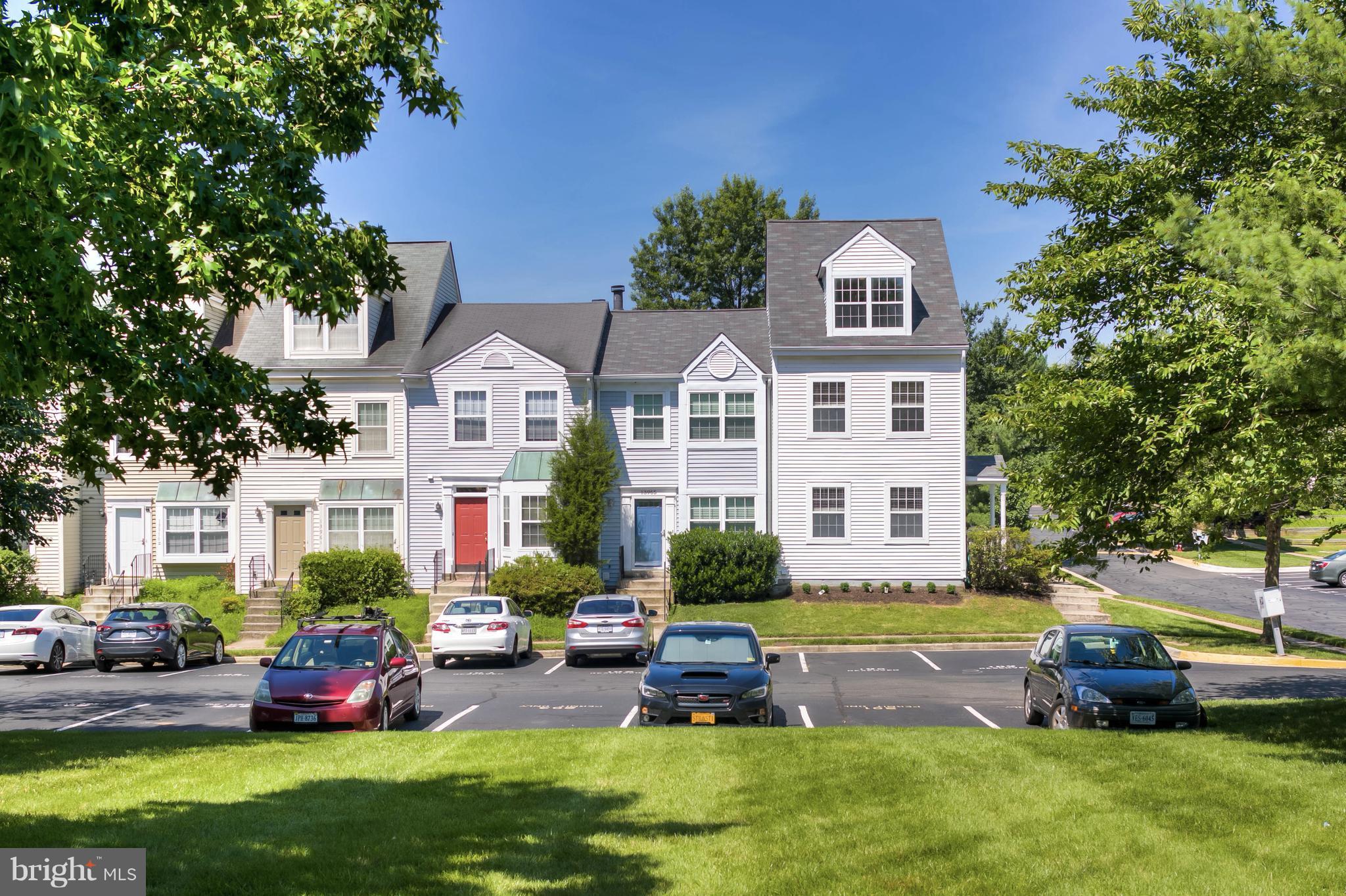 SINGLETONS GROVE - Residential