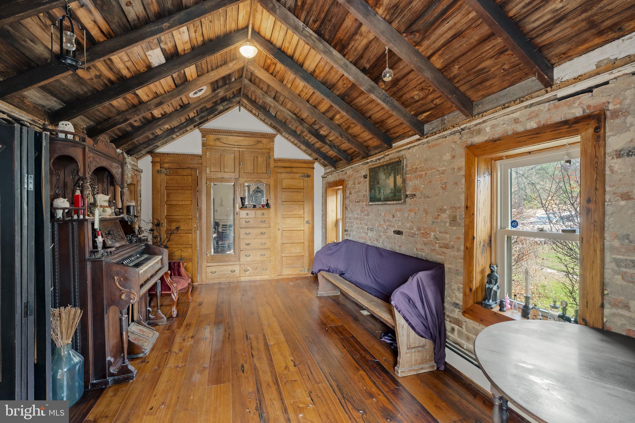 WARWICK TWP - Residential