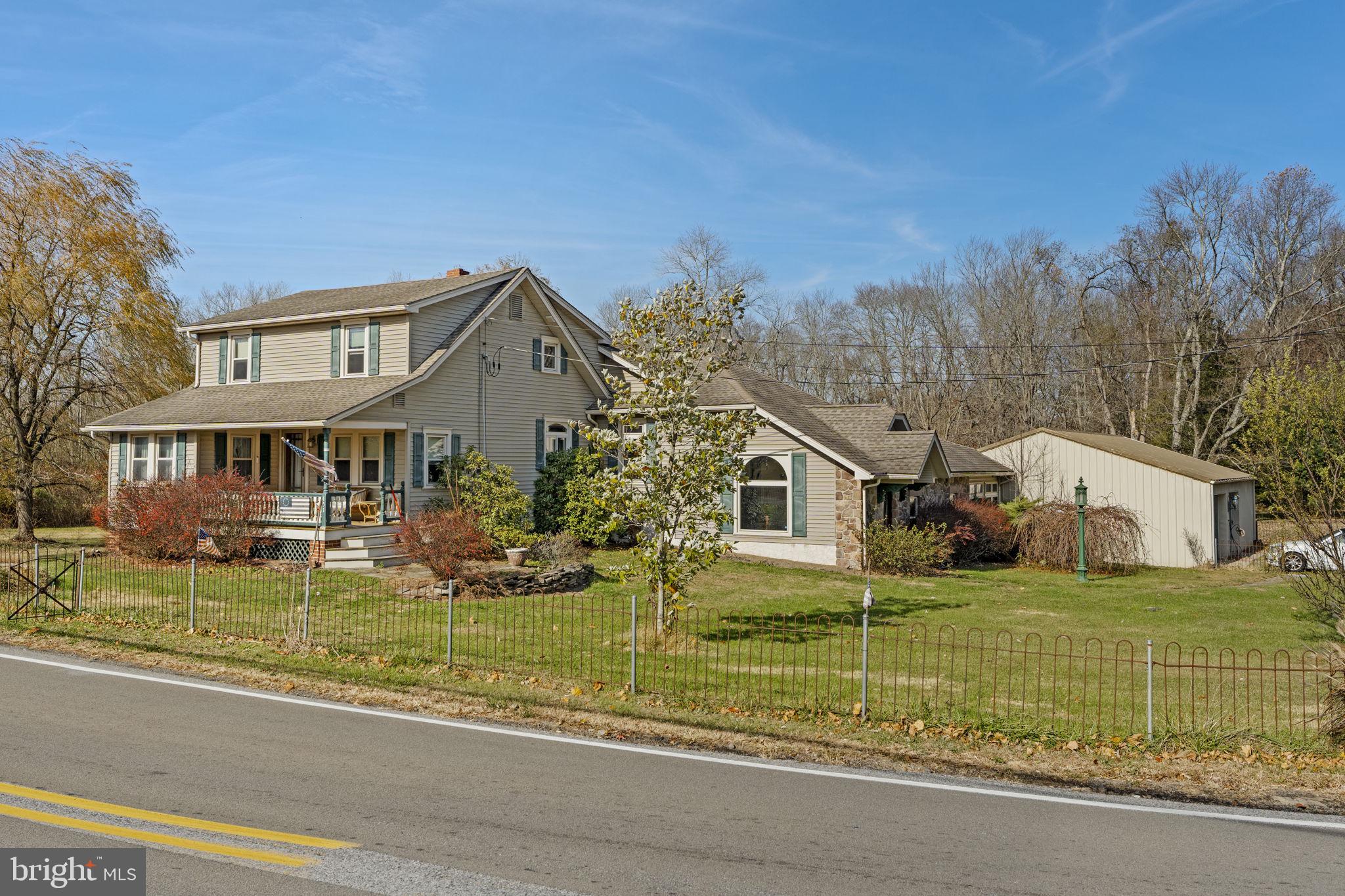 WARWICK TWP - Residential