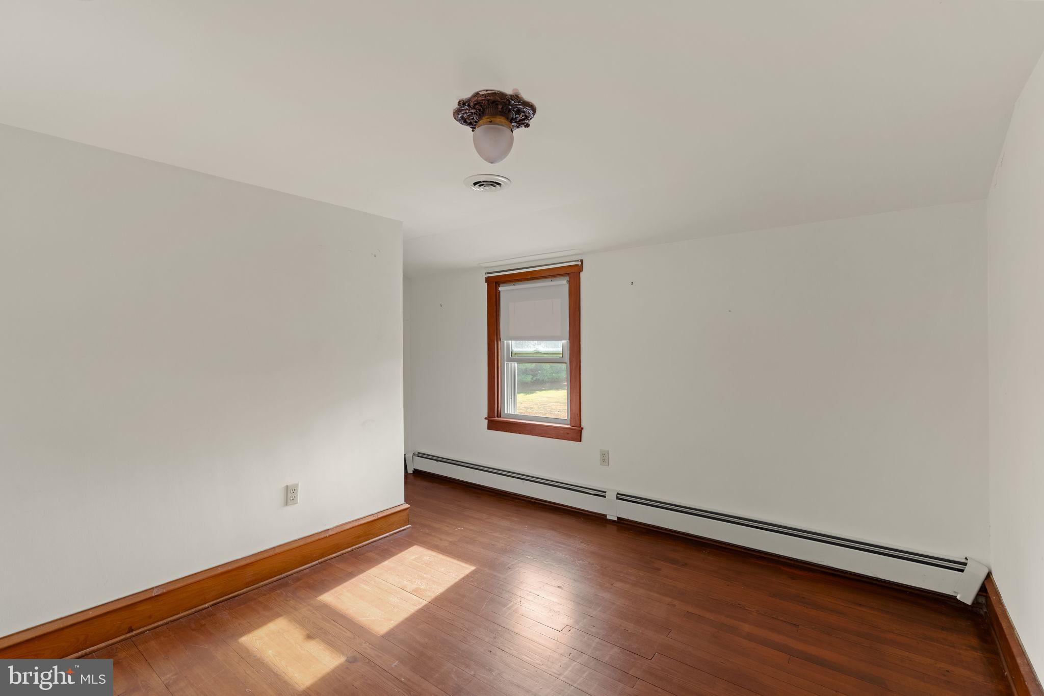 WARWICK TWP - Residential