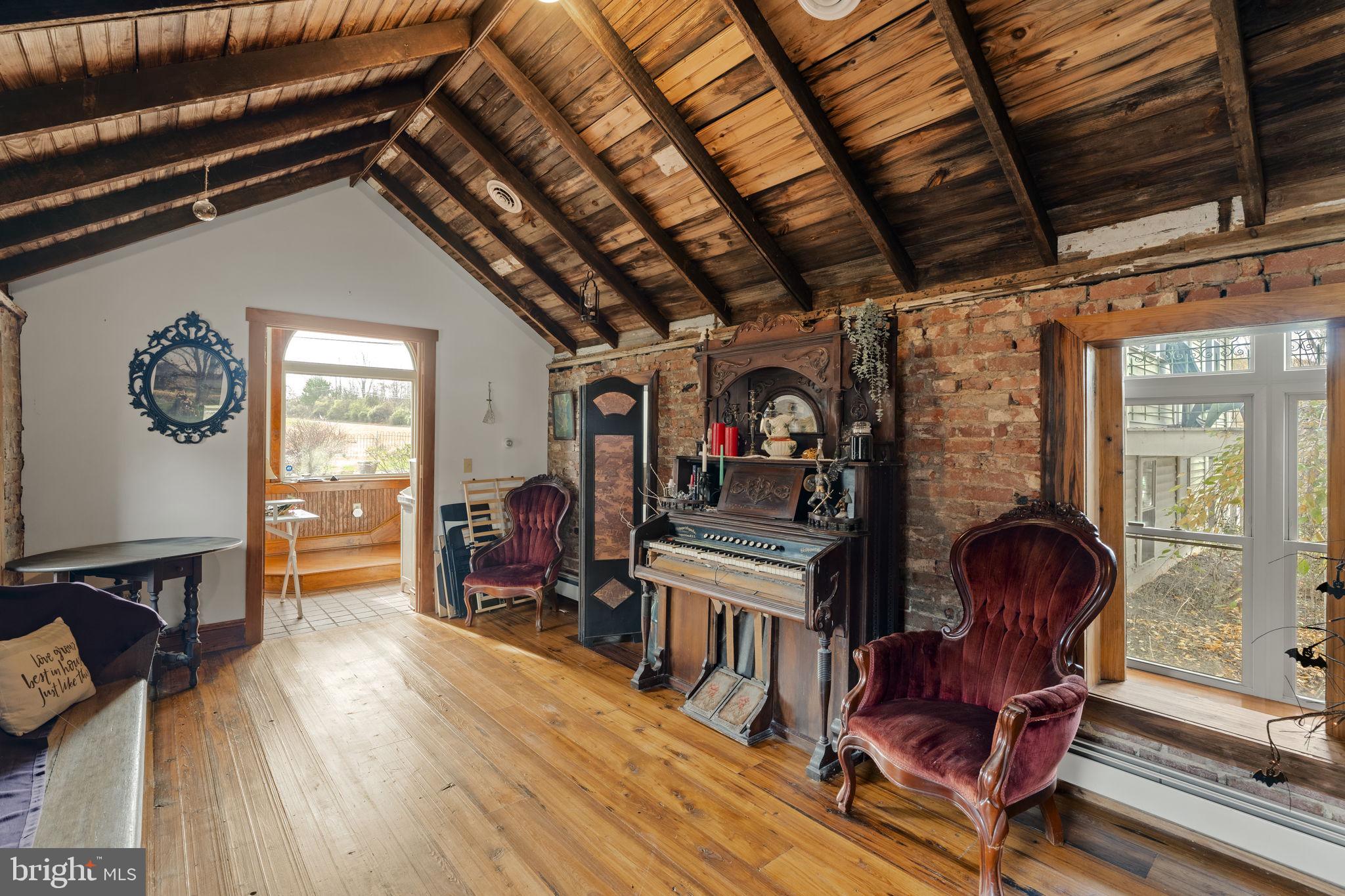 WARWICK TWP - Residential