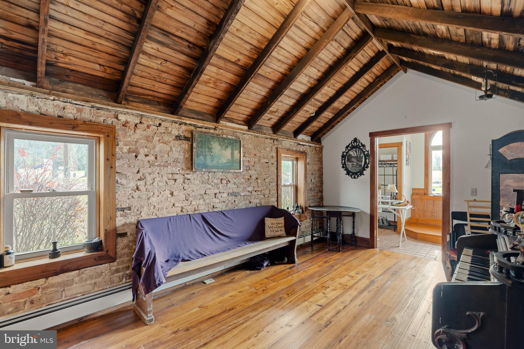 WARWICK TWP - Residential