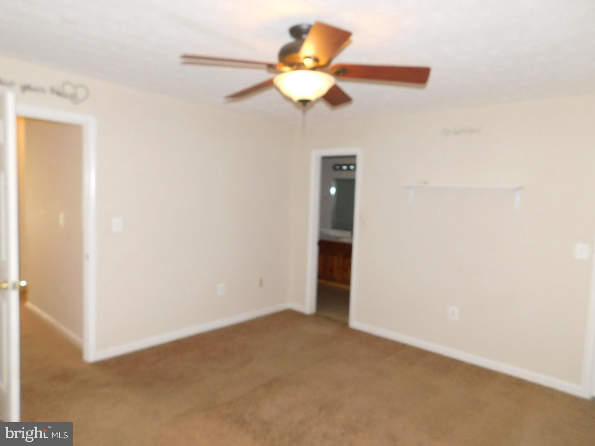 PARK RIDGE - Residential Lease