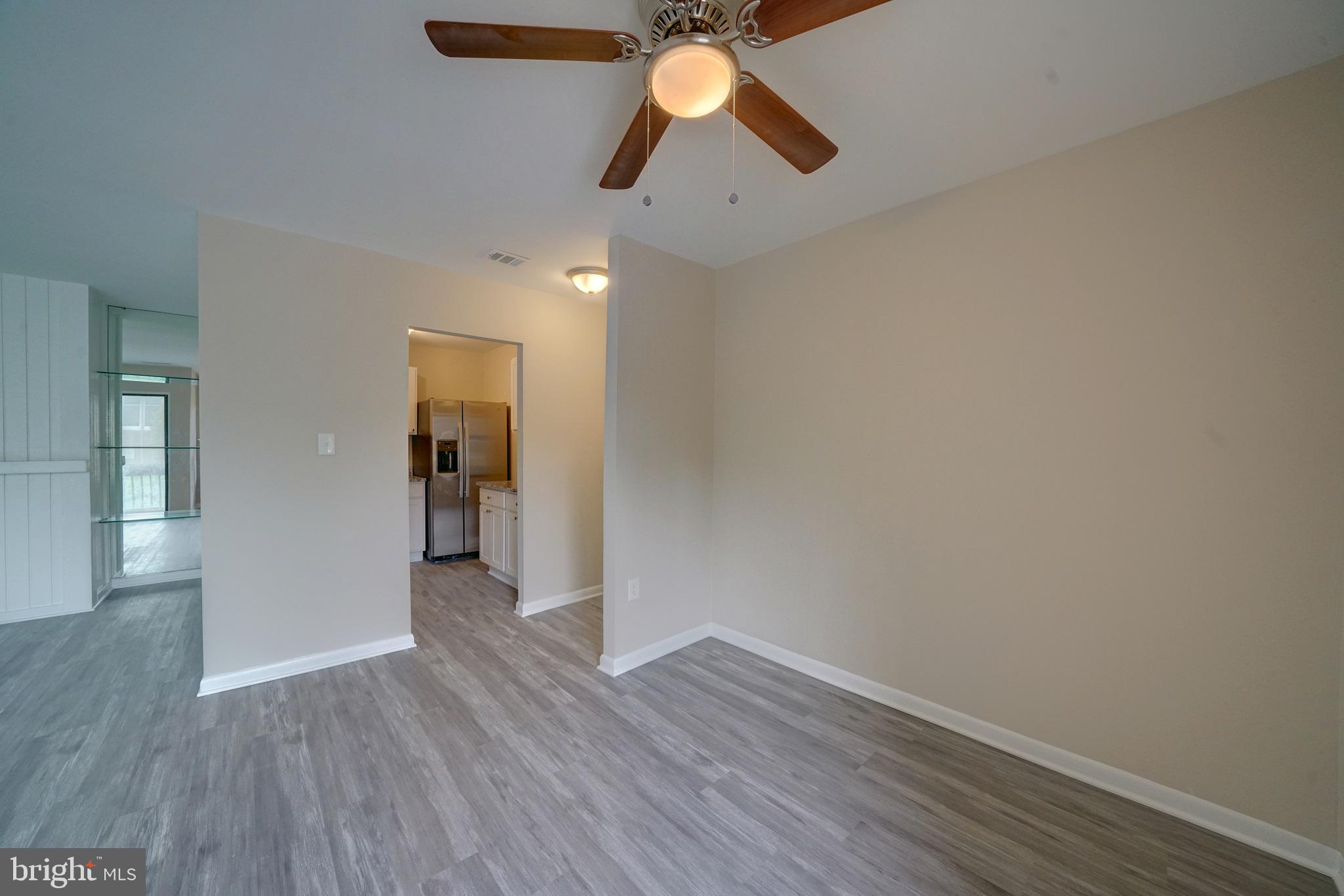 VILLAGE OF WILDE LAKE - Residential