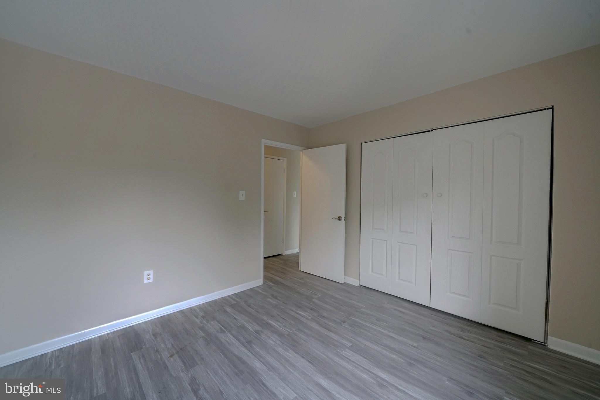 VILLAGE OF WILDE LAKE - Residential