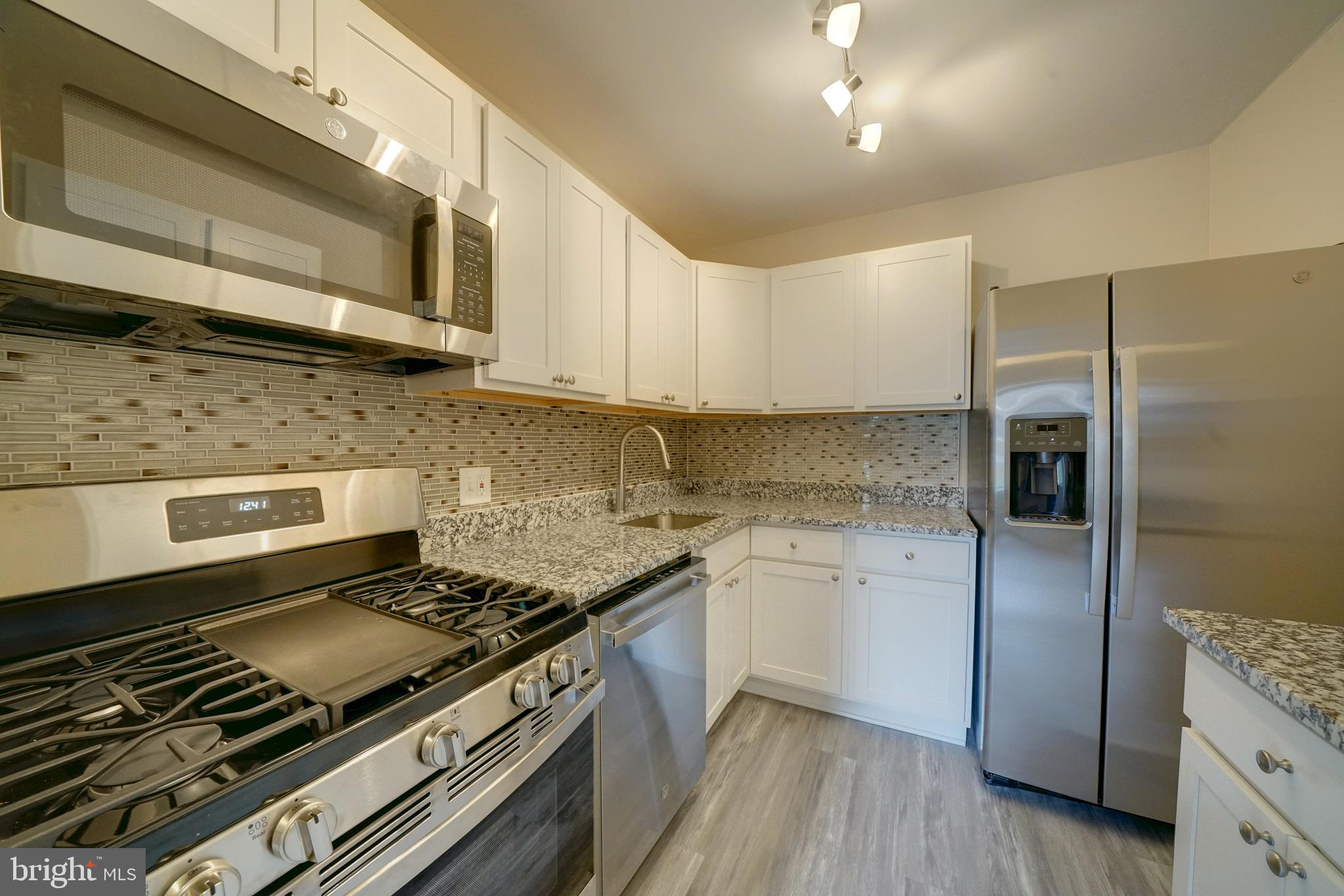 VILLAGE OF WILDE LAKE - Residential