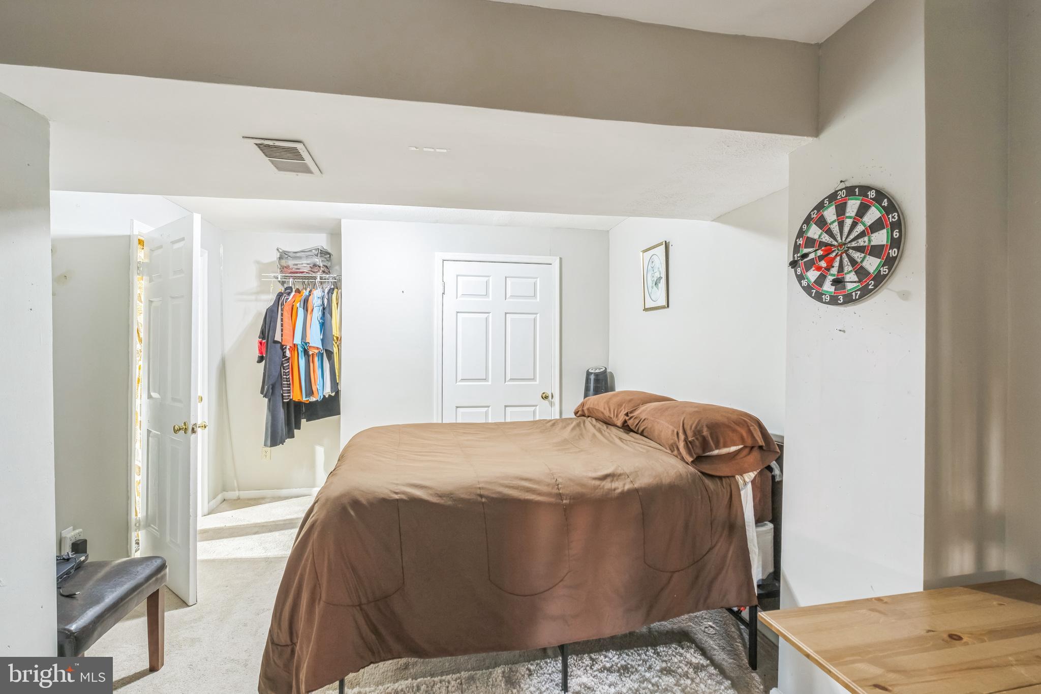 GUNNERS LAKE VILLAGE - Residential