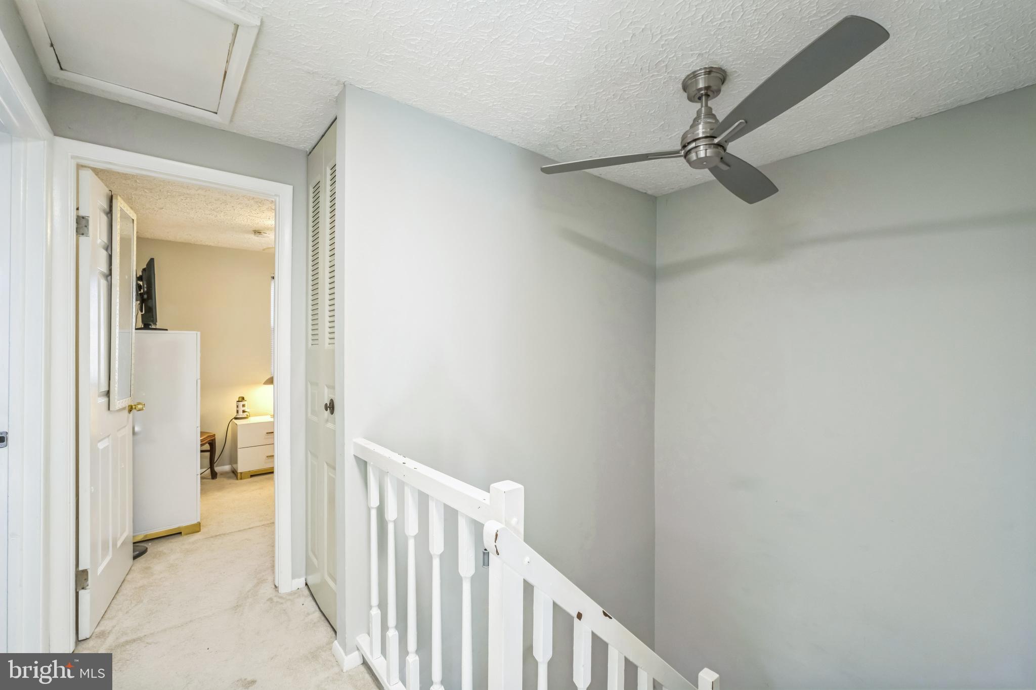 GUNNERS LAKE VILLAGE - Residential