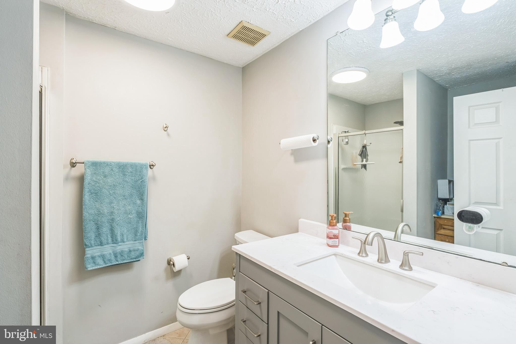 GUNNERS LAKE VILLAGE - Residential