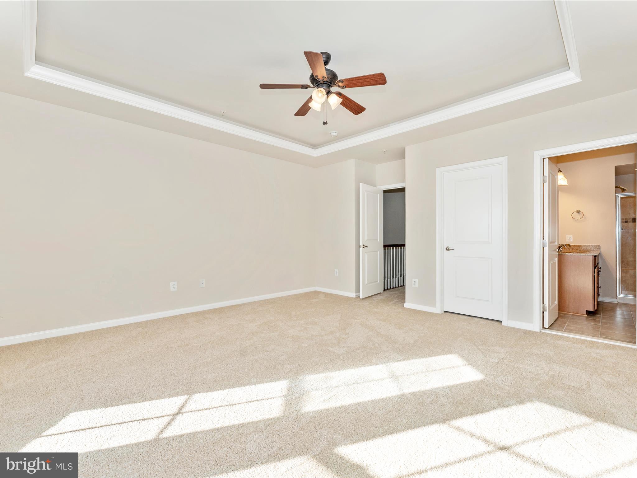 MARKET SQUARE - Residential