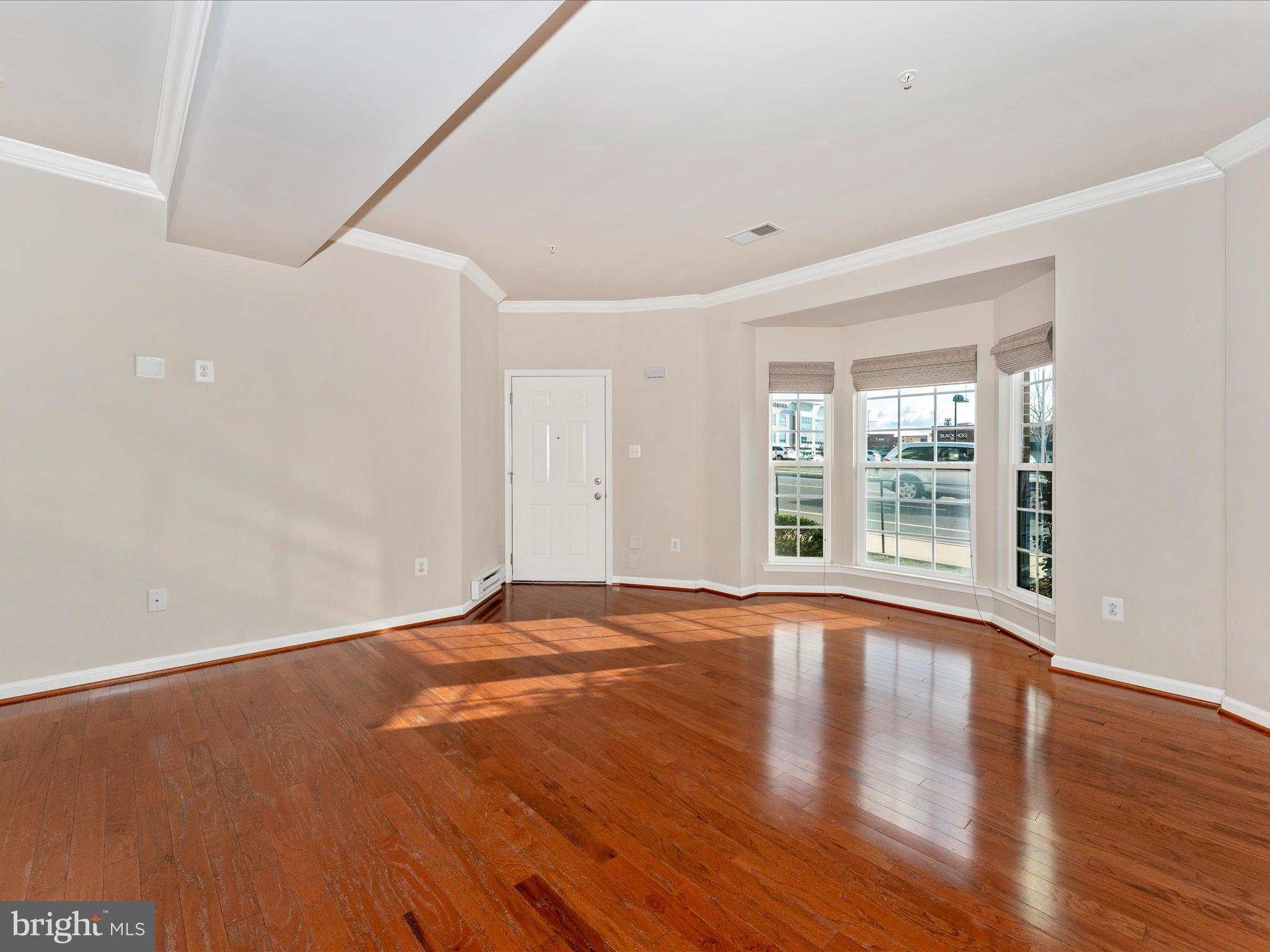 MARKET SQUARE - Residential