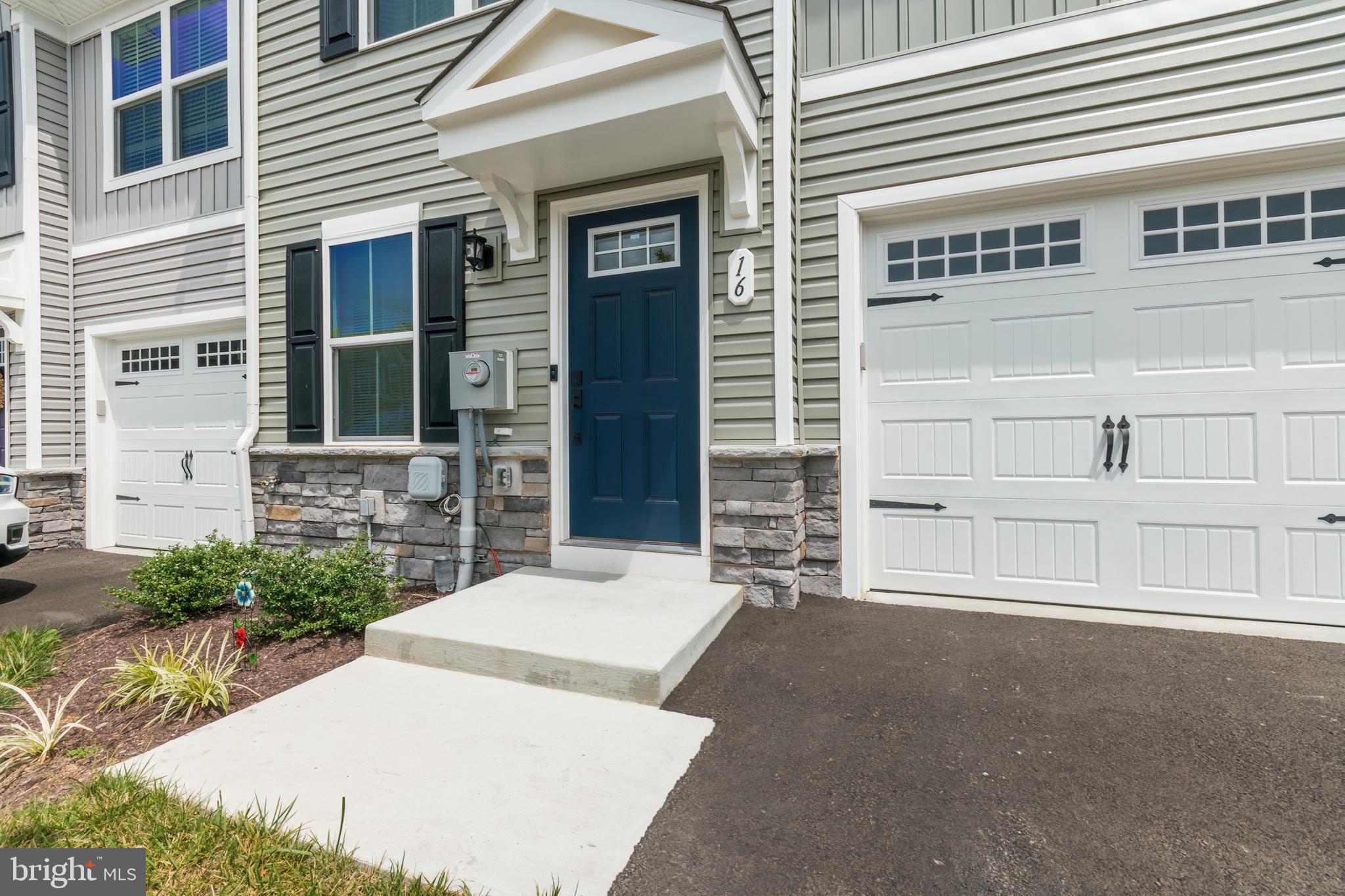 ARCADIA NORTH - Residential