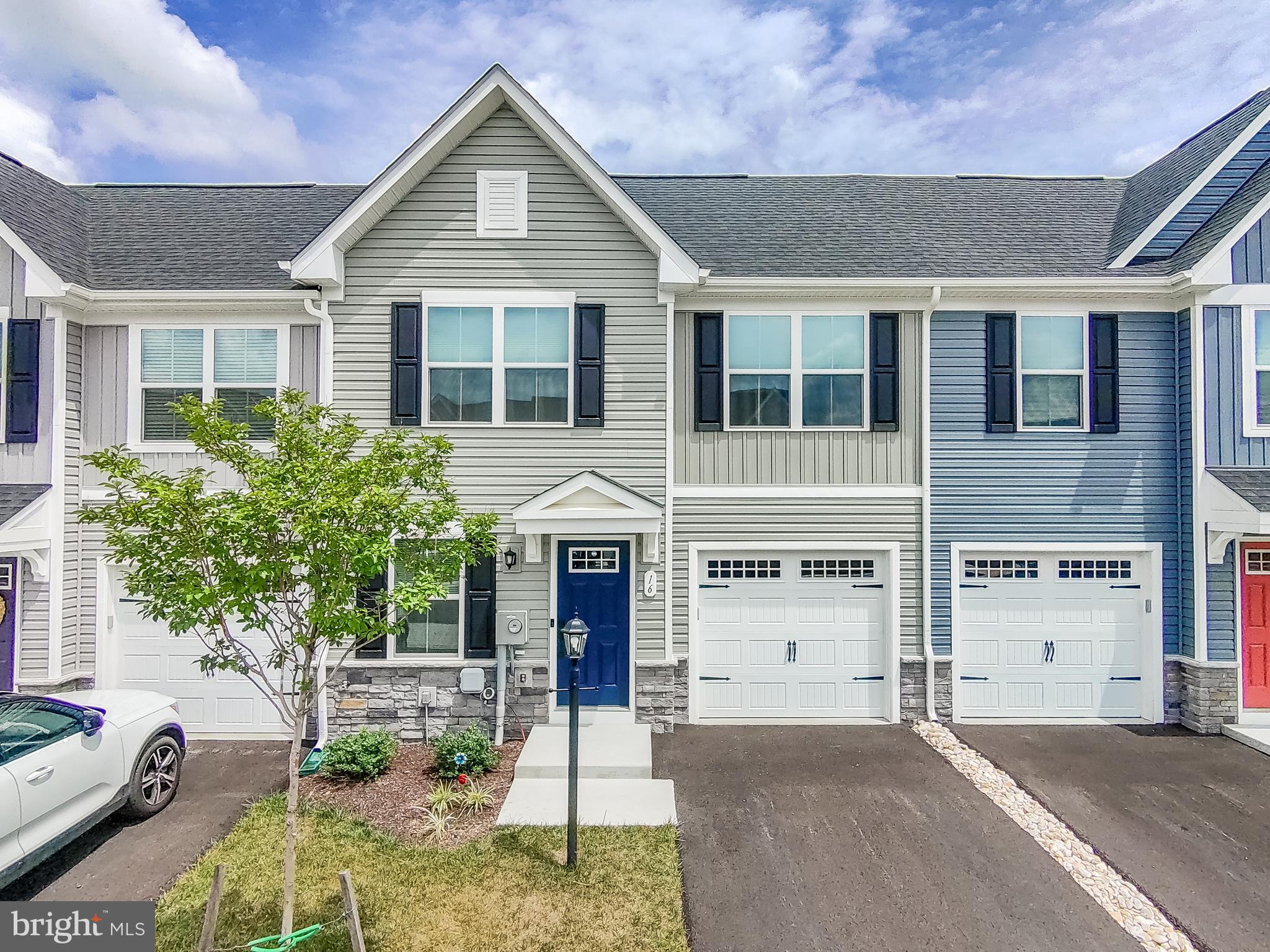 ARCADIA NORTH - Residential