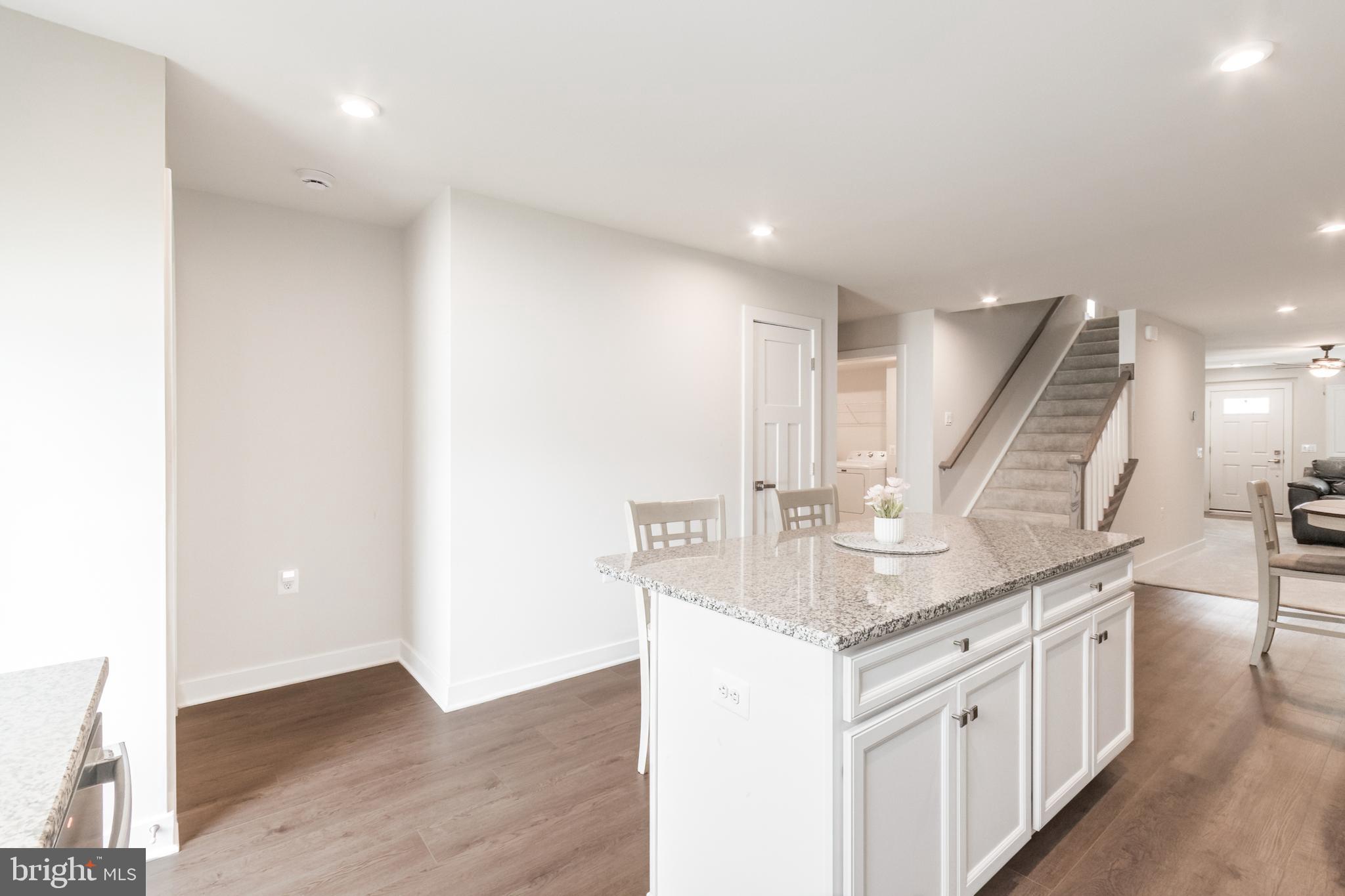 ARCADIA NORTH - Residential